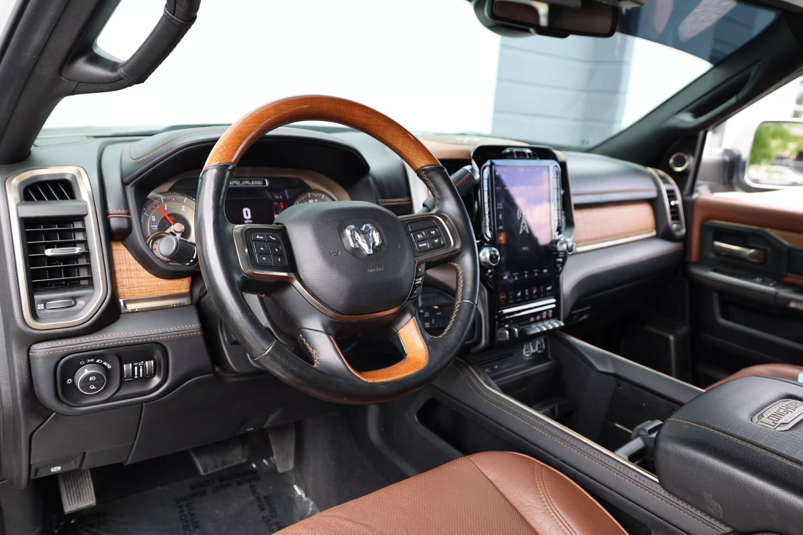 2019 Ram 2500 Crew Cab - Image 2