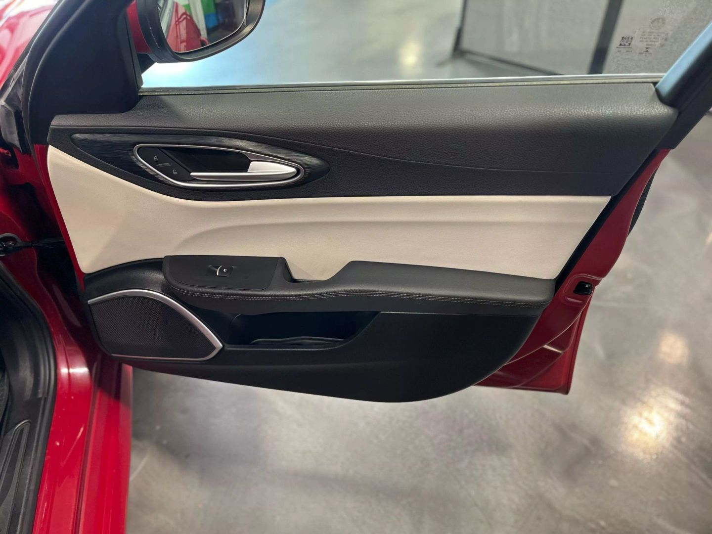 2020 Alfa Romeo Giulia Sedan 4d - Image 26