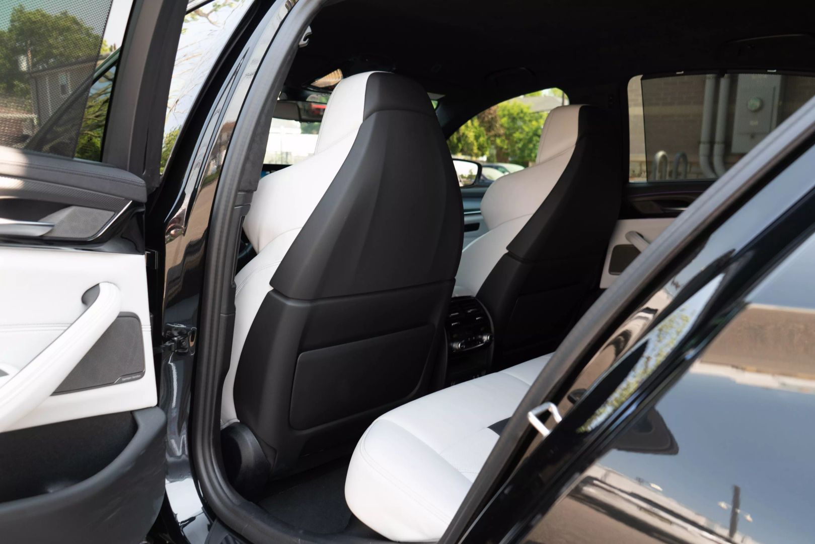 2022 Bmw M5 - Image 60