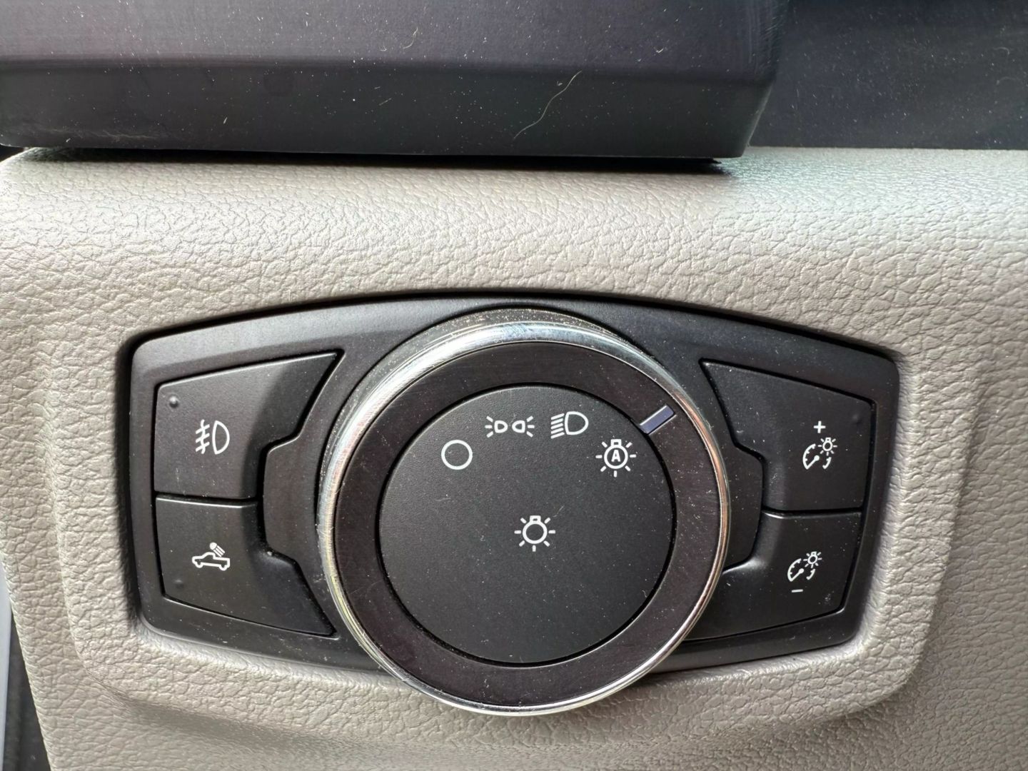 2017 Ford F150 Supercrew Cab - Image 29