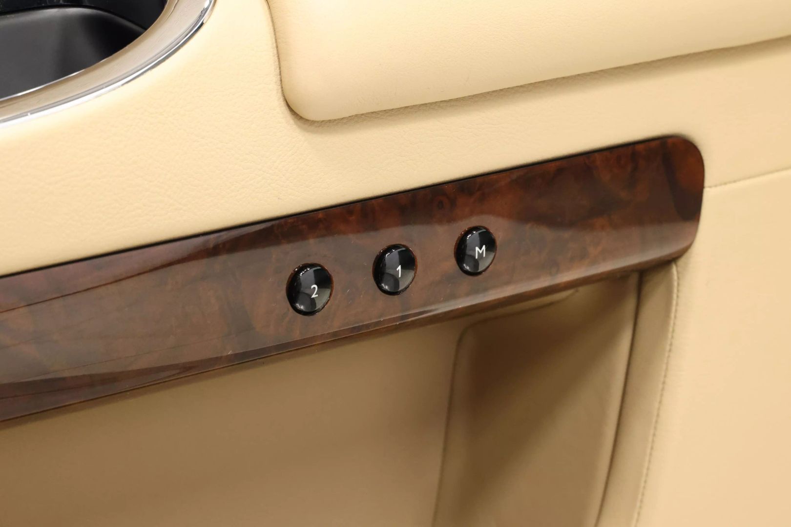 2010 Rolls-royce Ghost - Image 80