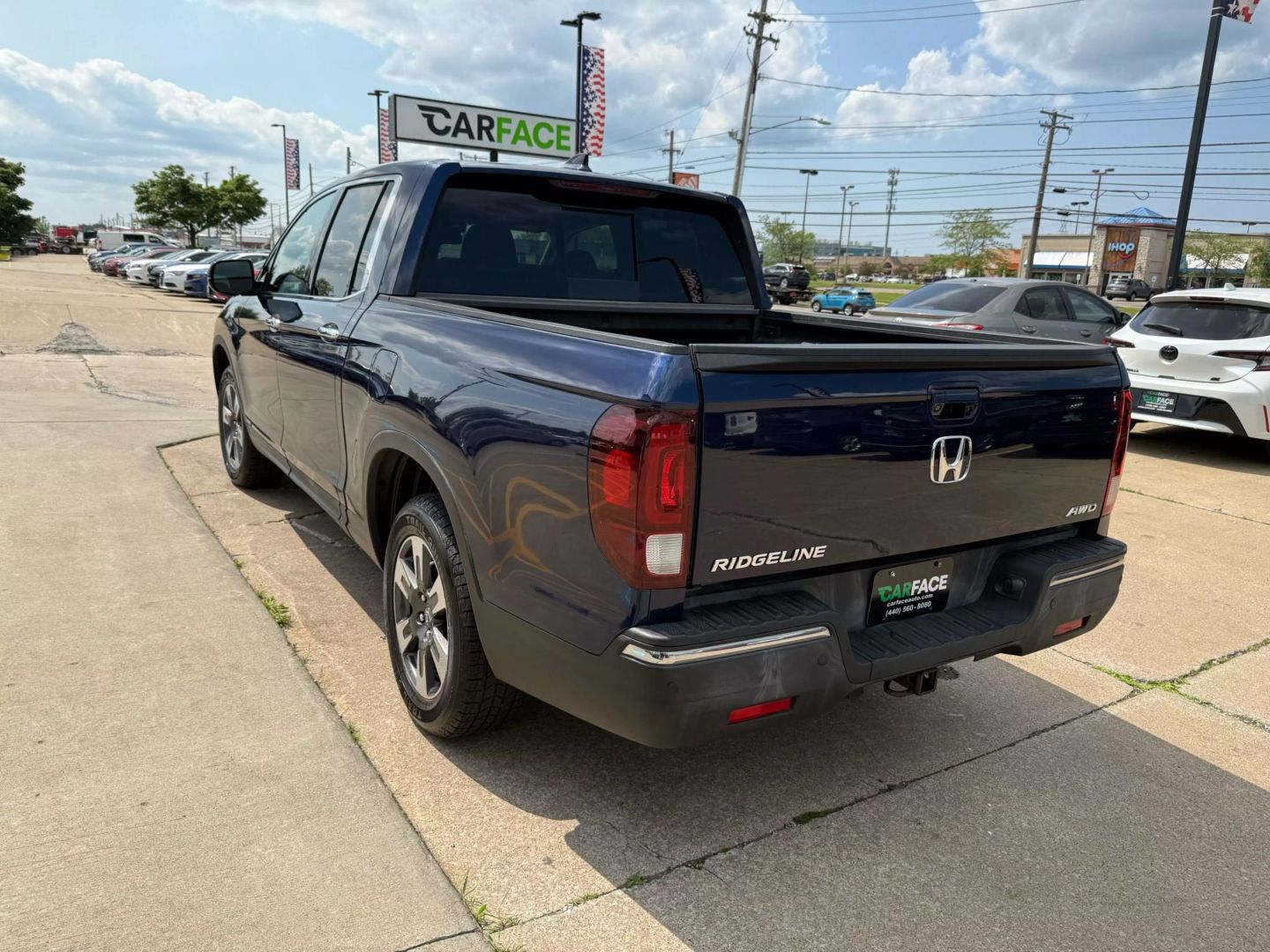 2018 Honda Ridgeline - Image 8