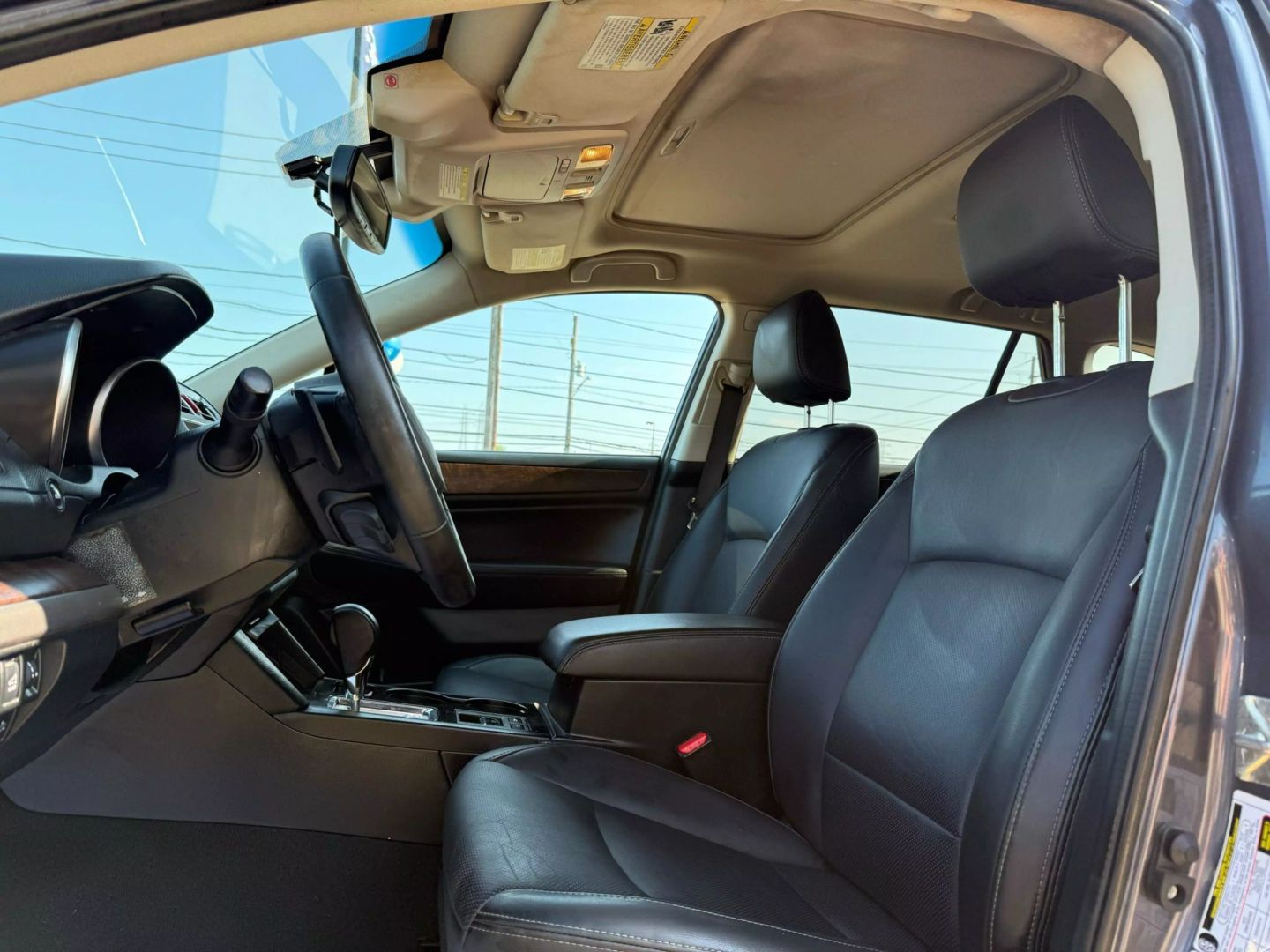 2015 Subaru Outback - Image 21