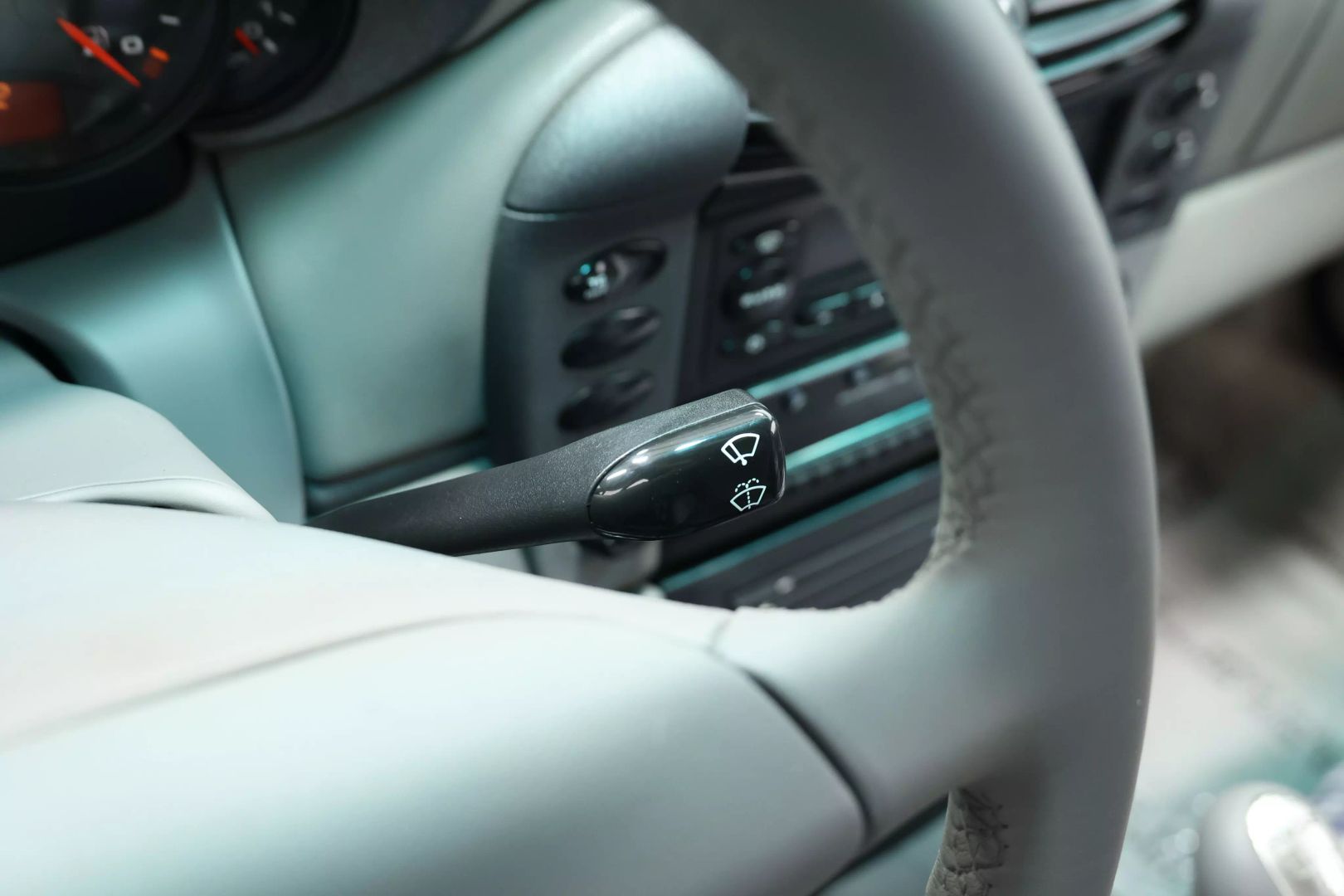 1999 Porsche 911 - Image 25