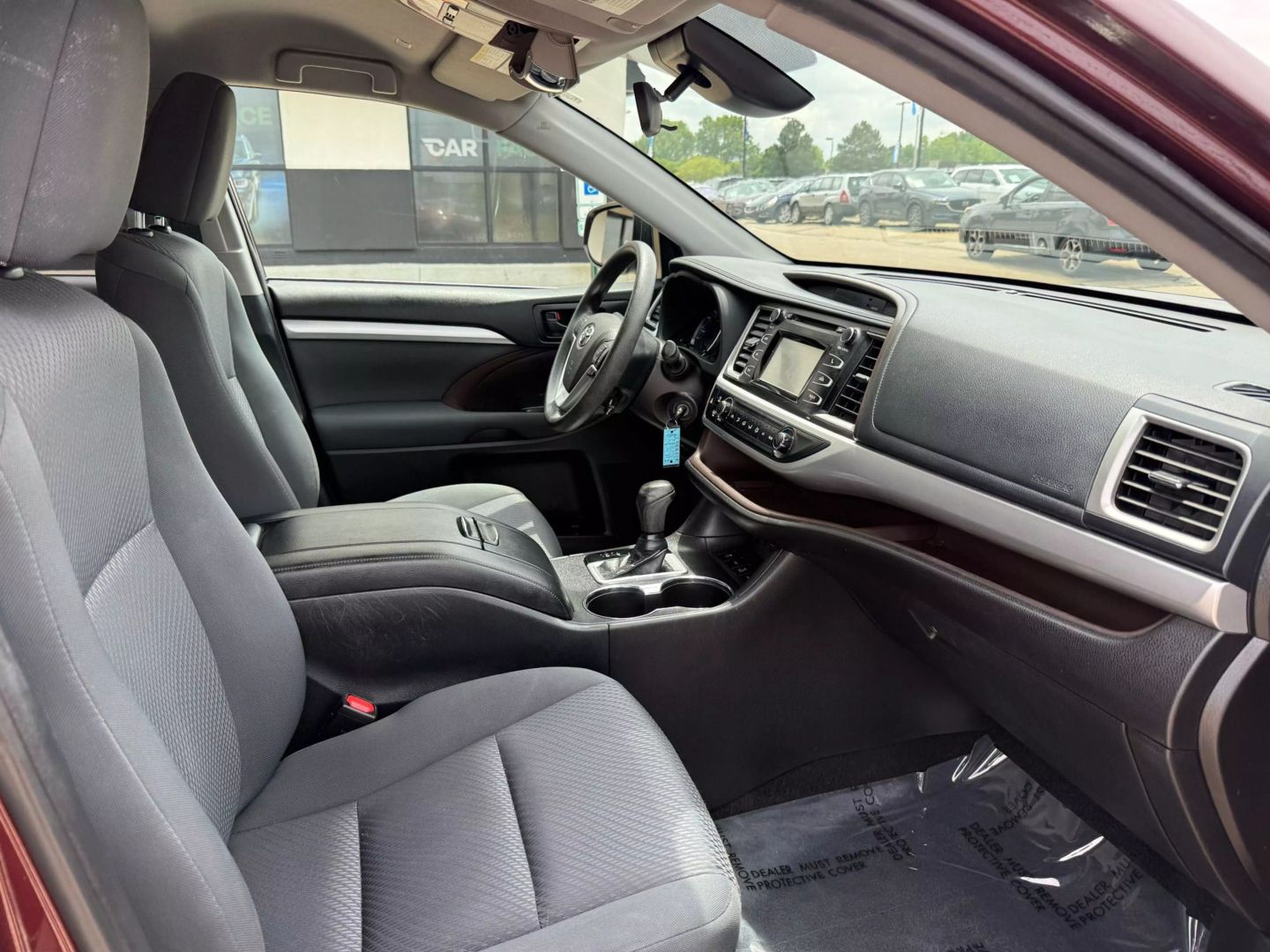 2019 Toyota Highlander - Image 23