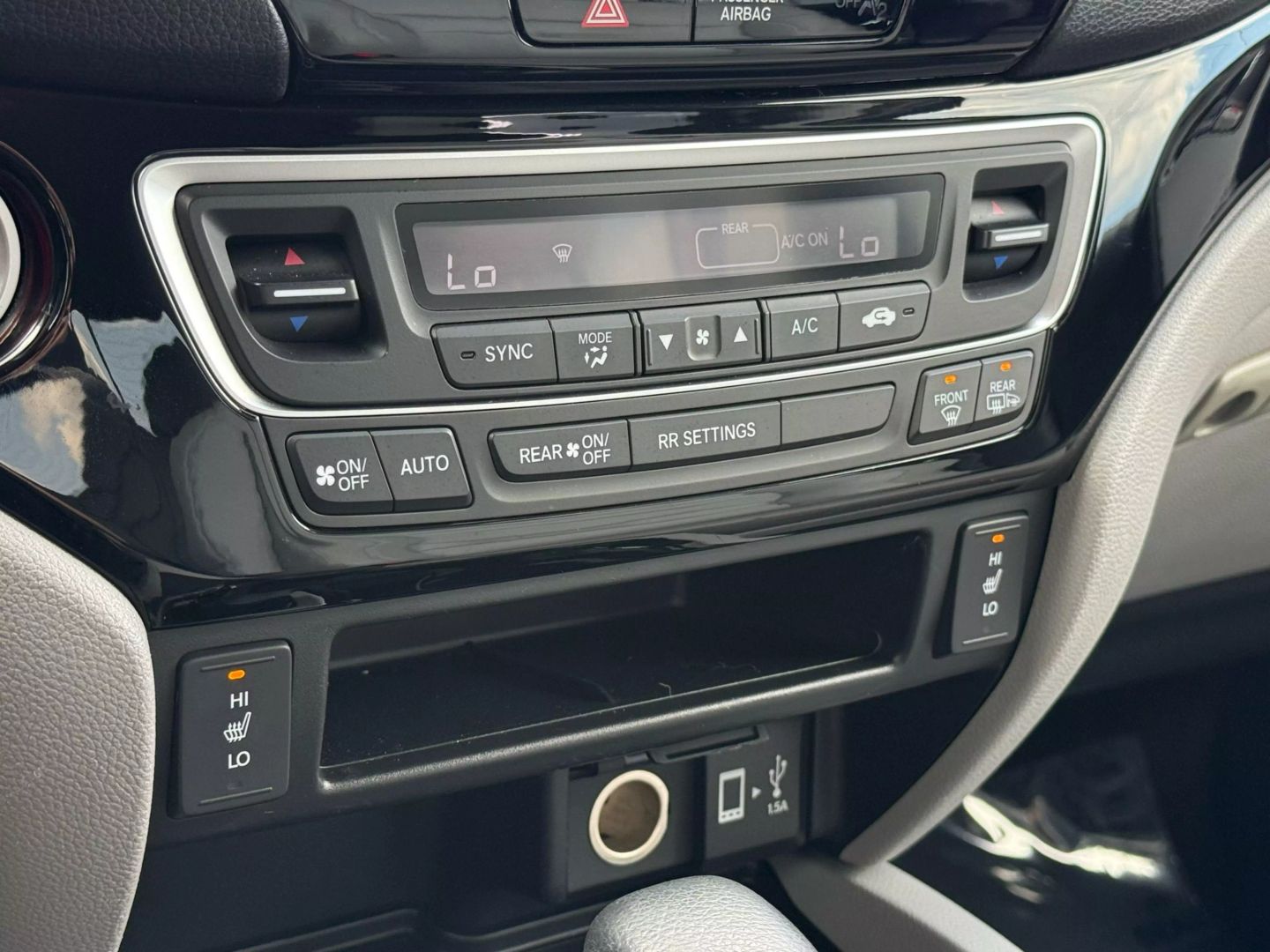 2018 Honda Ridgeline - Image 38