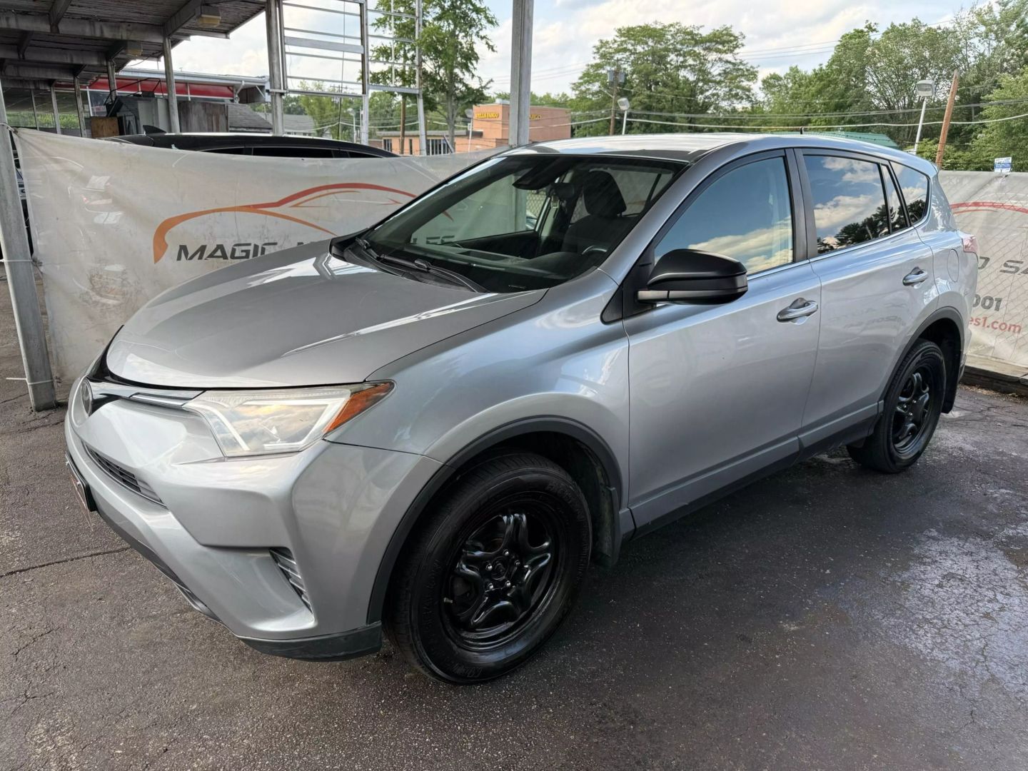 2018 Toyota Rav4 - Image 7