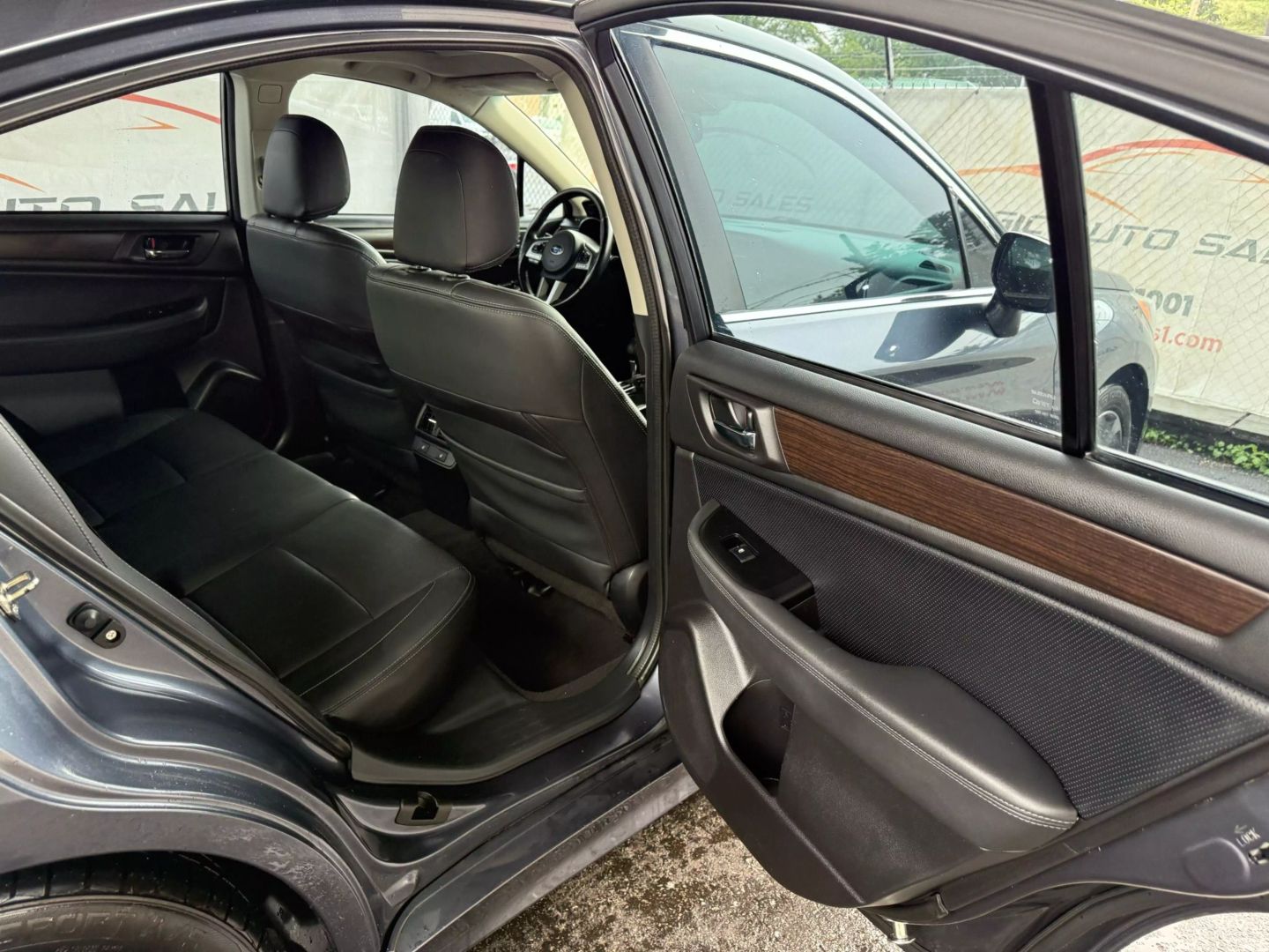 2016 Subaru Legacy - Image 21
