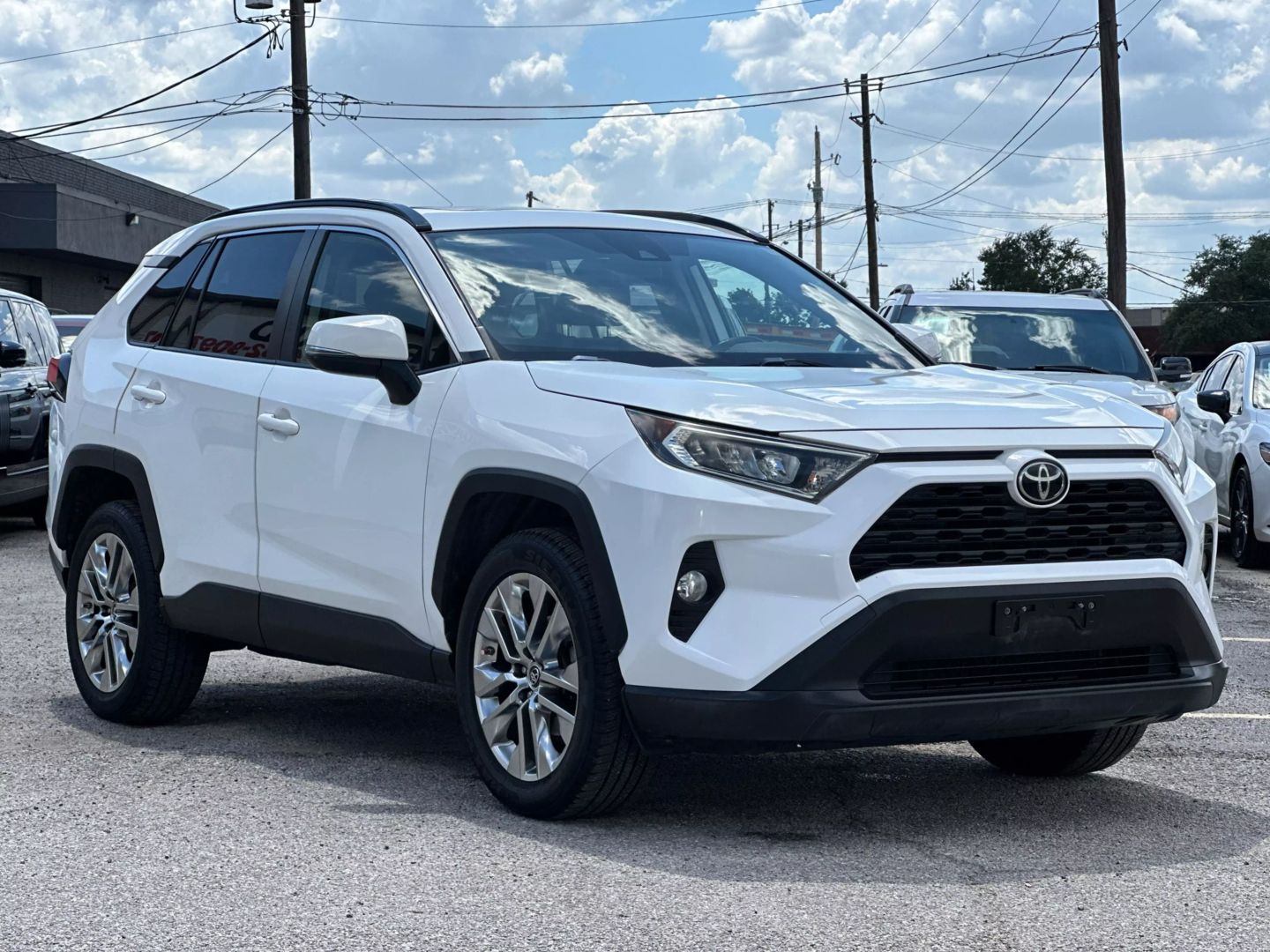 2019 Toyota Rav4 - Image 9