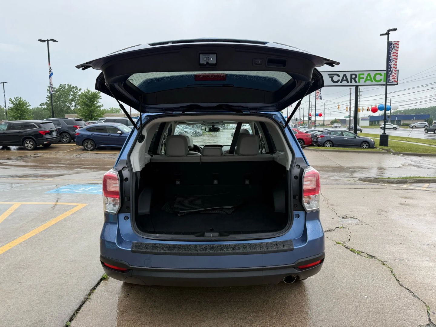 2017 Subaru Forester - Image 11