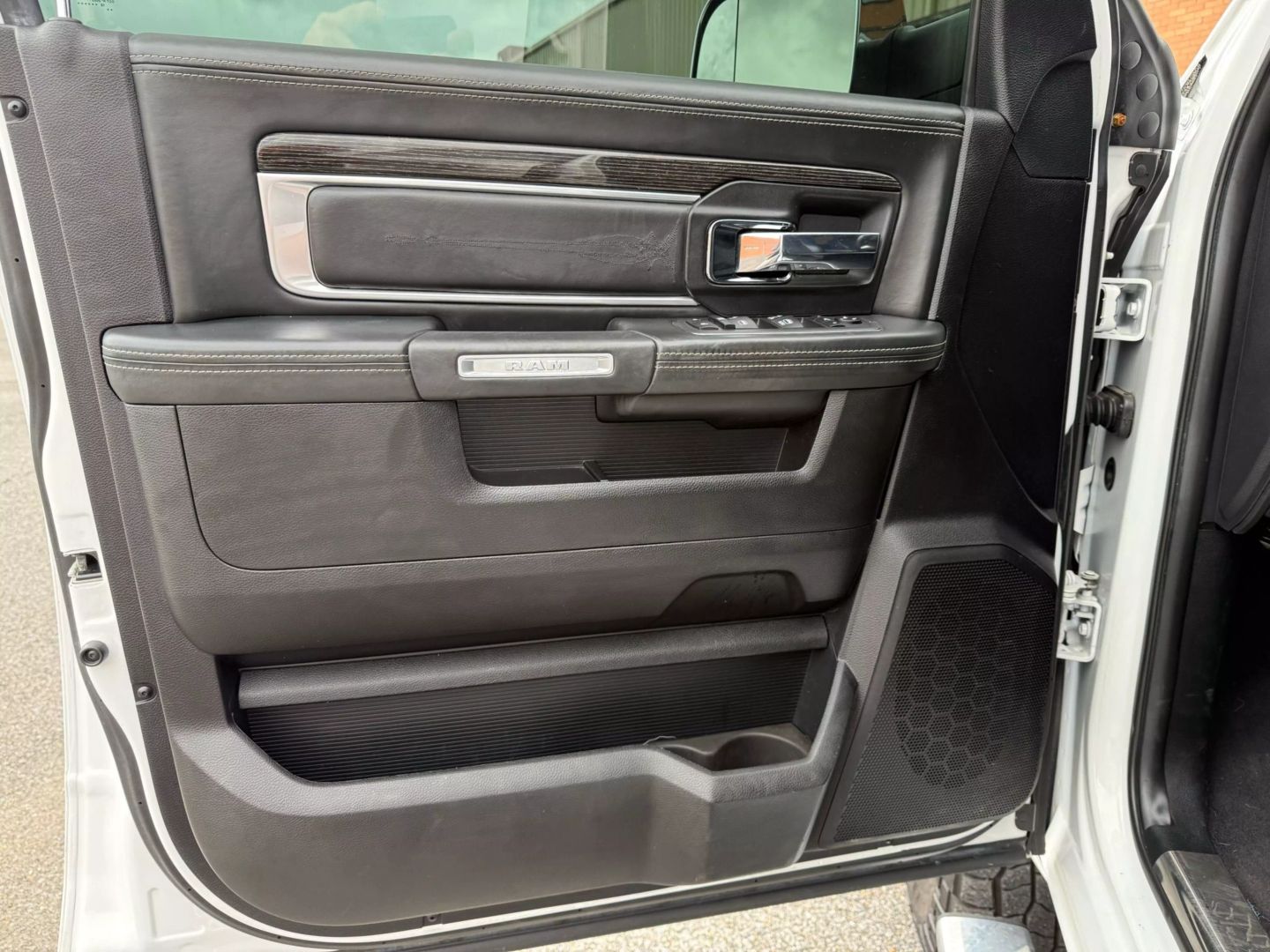 2017 Ram 2500 Mega Cab - Image 12