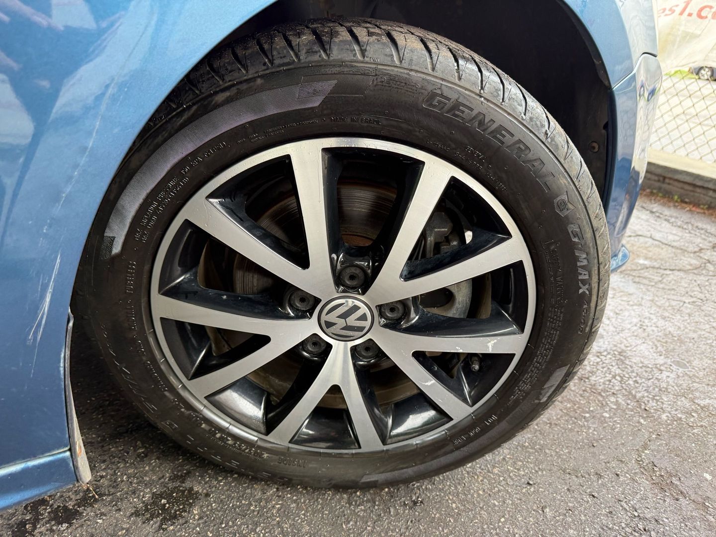 2017 Volkswagen Jetta - Image 48