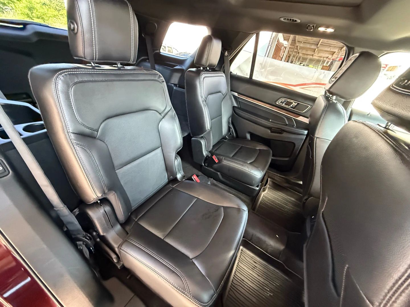 2018 Ford Explorer - Image 27