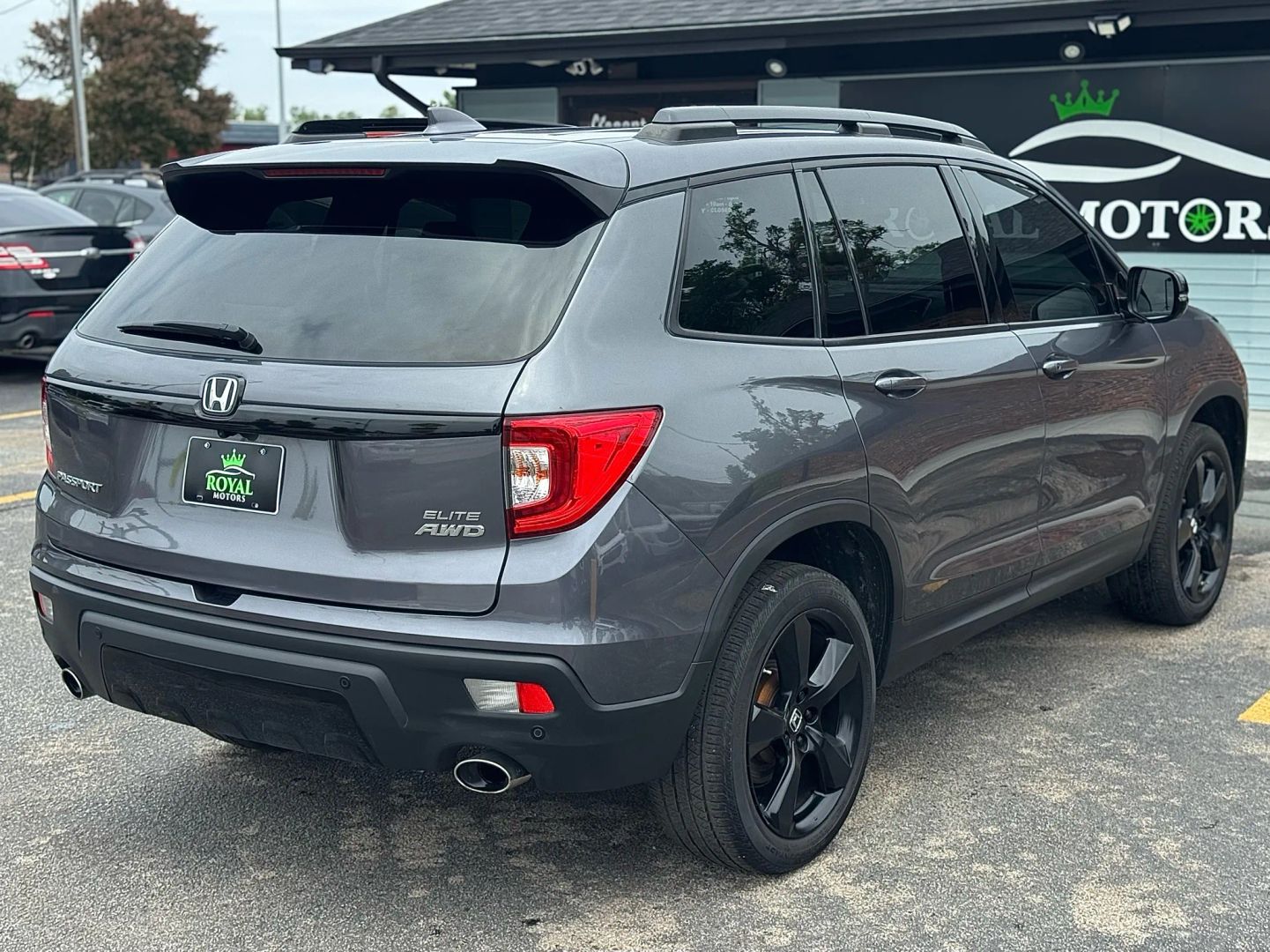2021 Honda Passport - Image 11