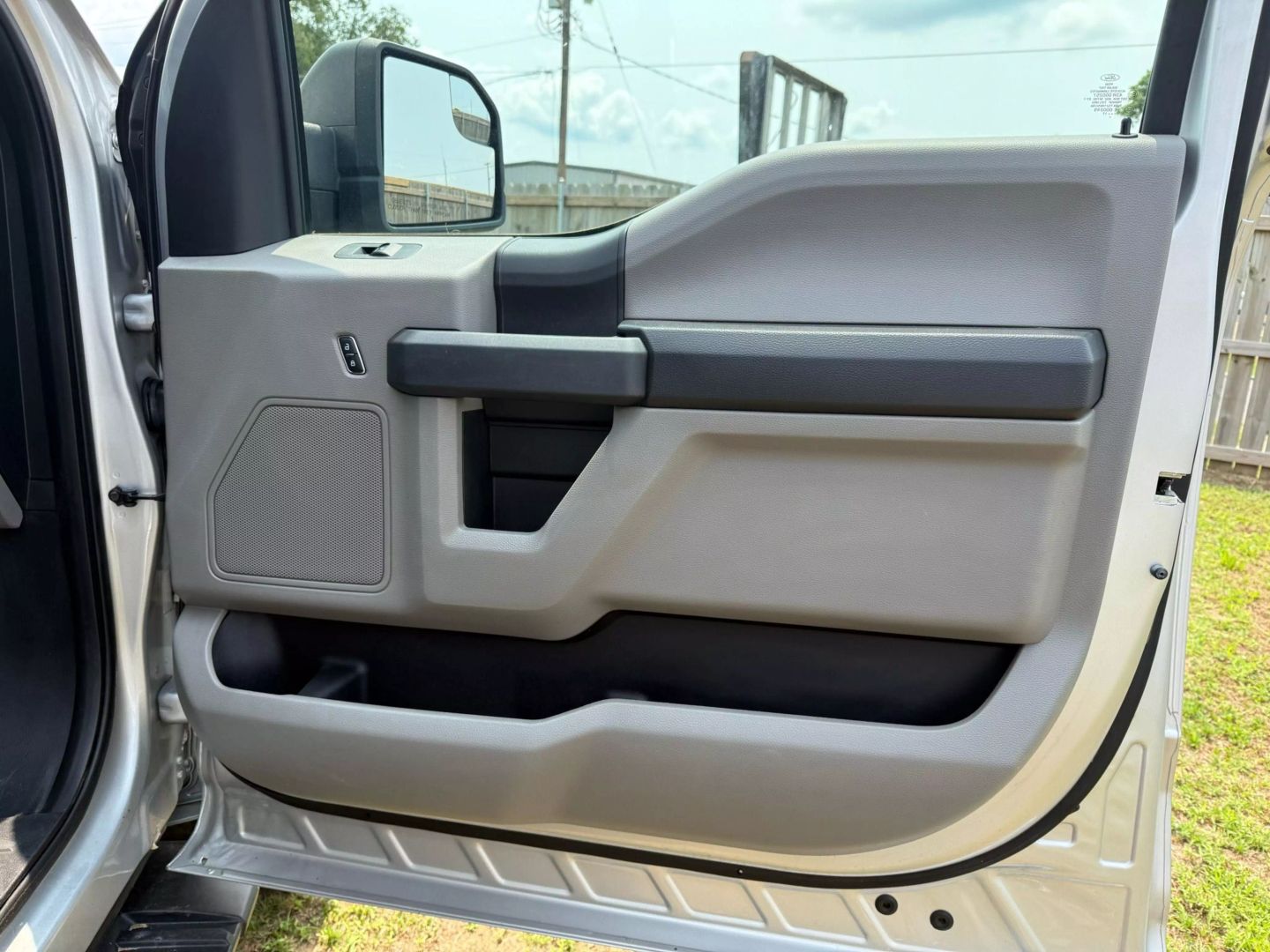 2017 Ford F150 Supercrew Cab - Image 20
