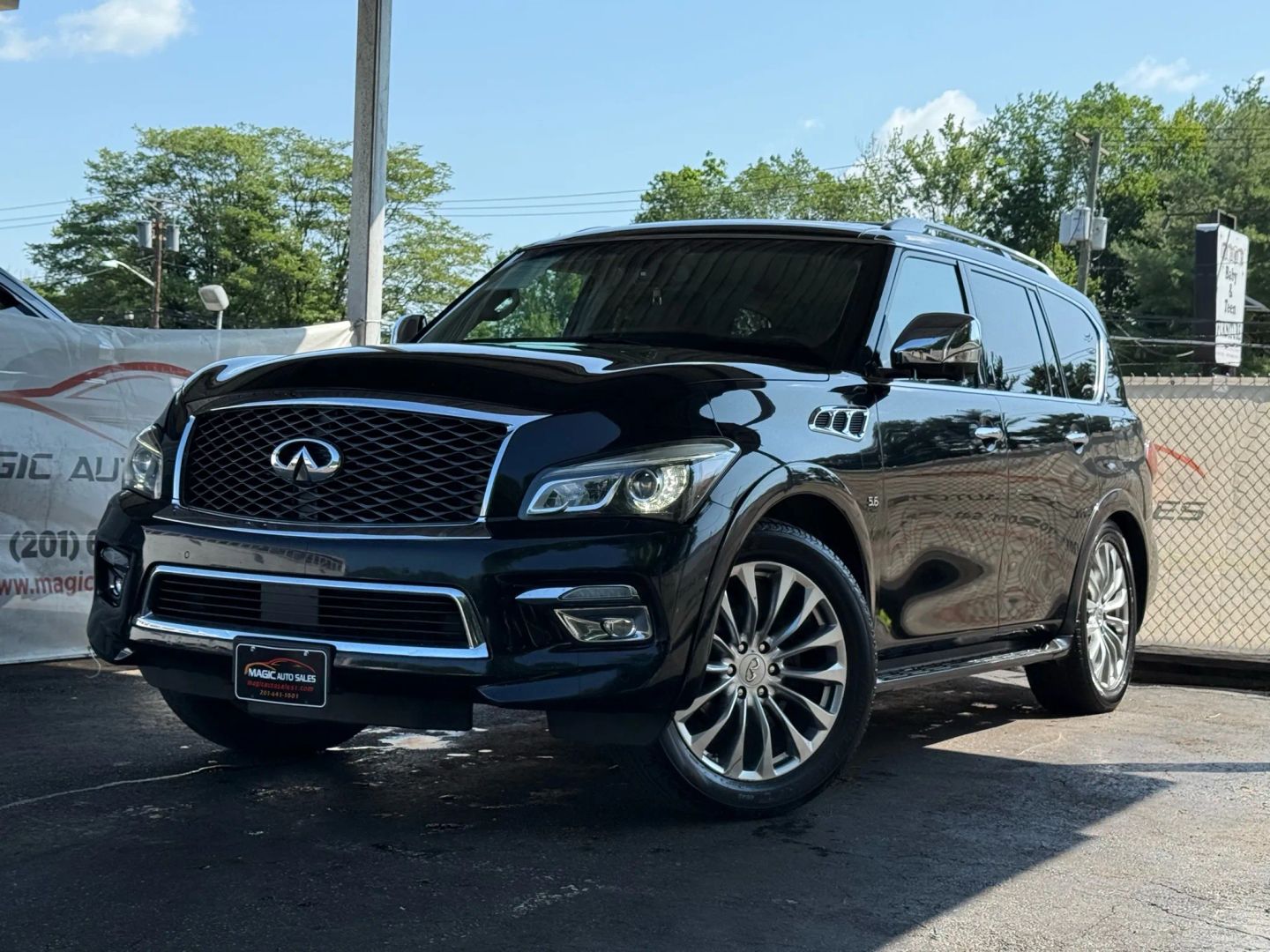 2016 Infiniti Qx80 - Image 1