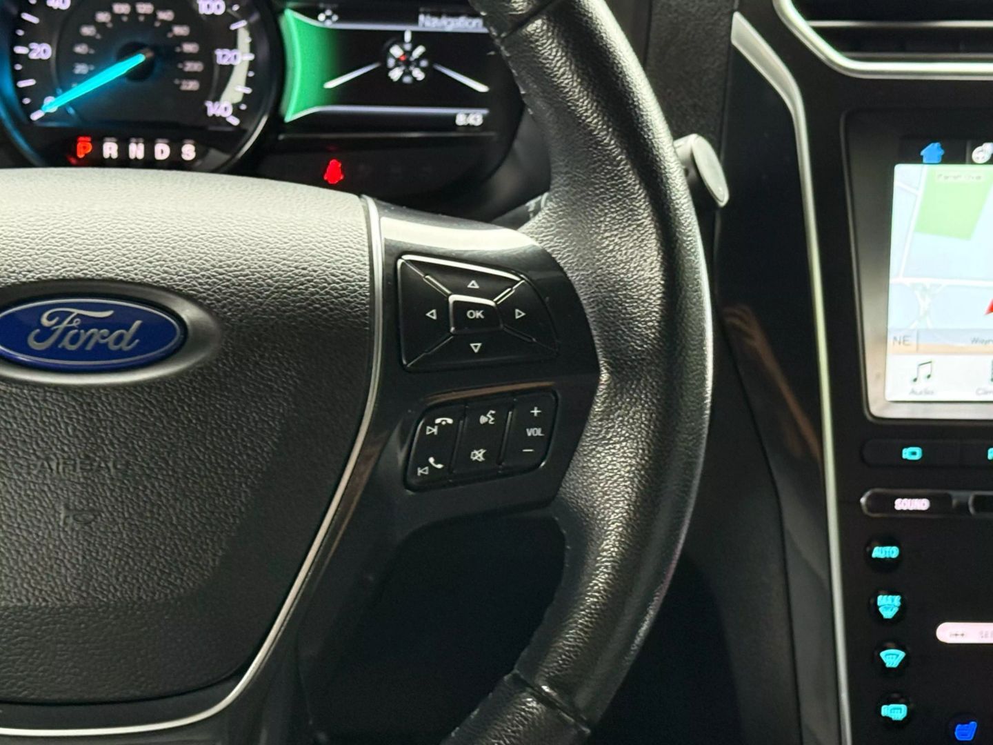 2018 Ford Explorer - Image 37