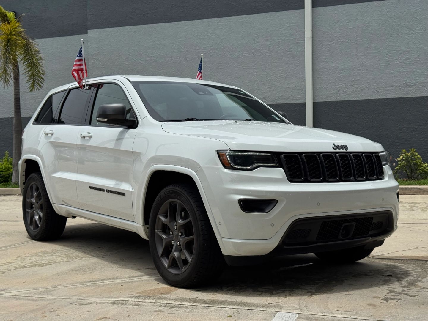 2021 Jeep Grand Cherokee 80th Edition