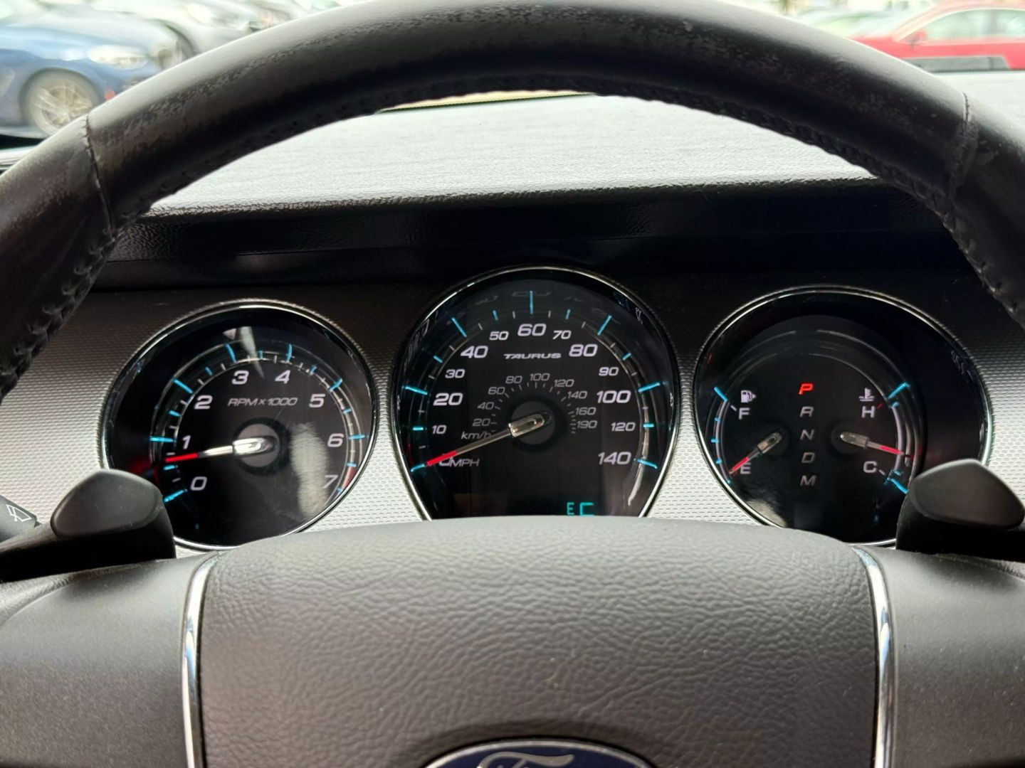 2012 Ford Taurus - Image 30
