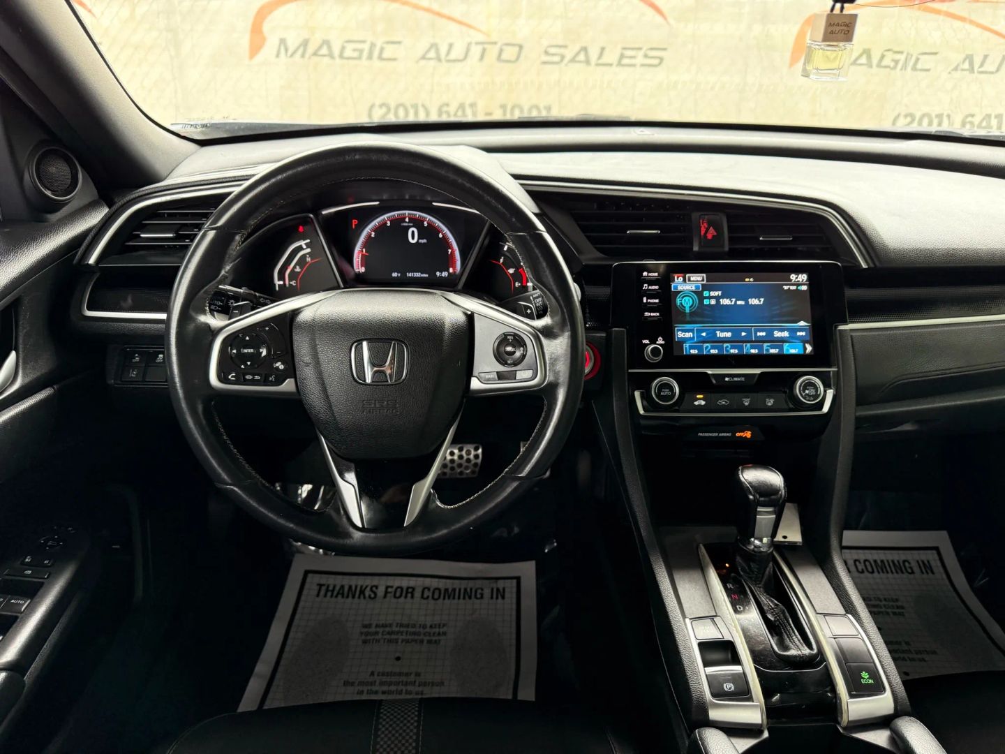 2019 Honda Civic - Image 30