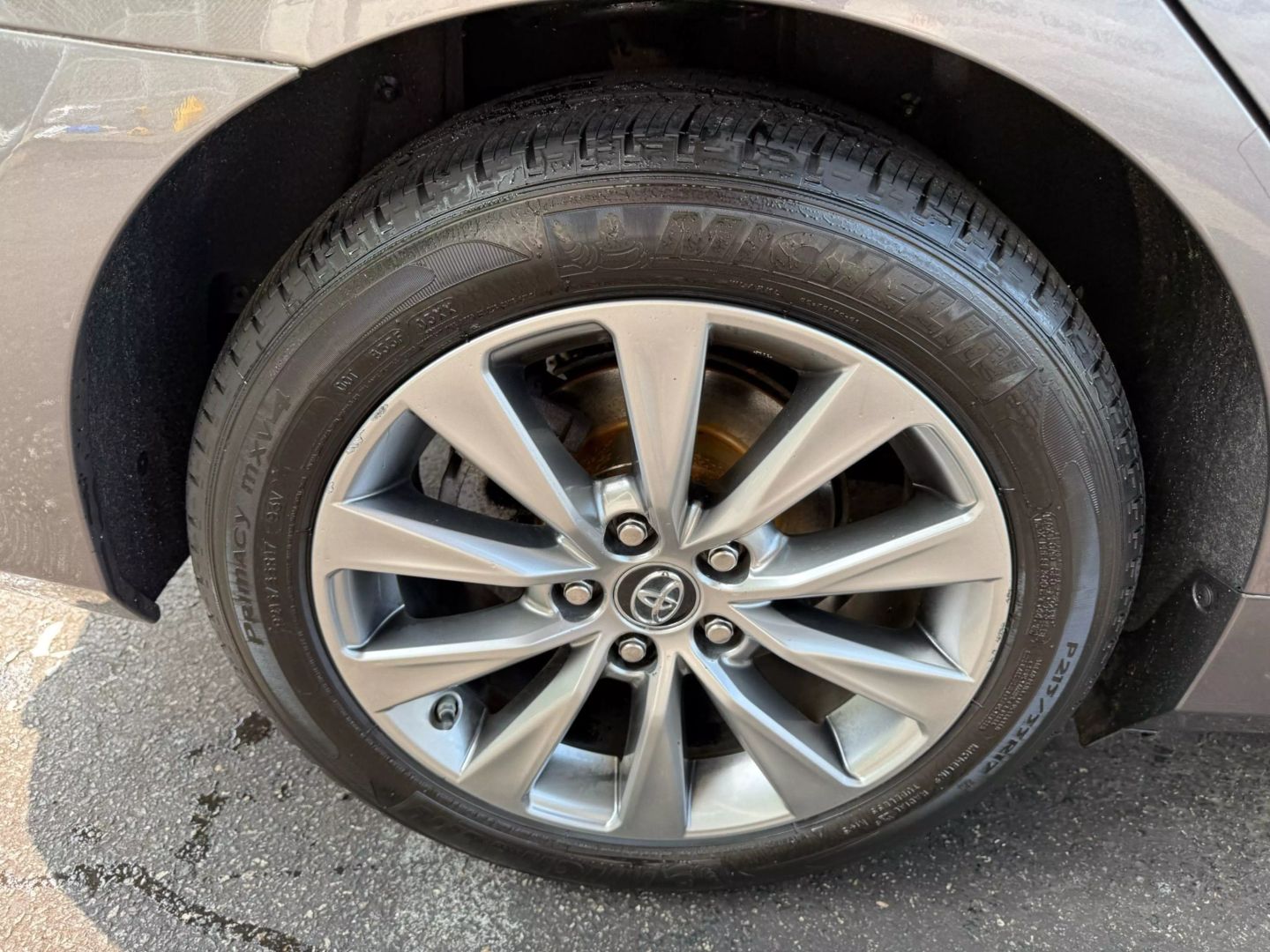 2016 Toyota Camry - Image 47