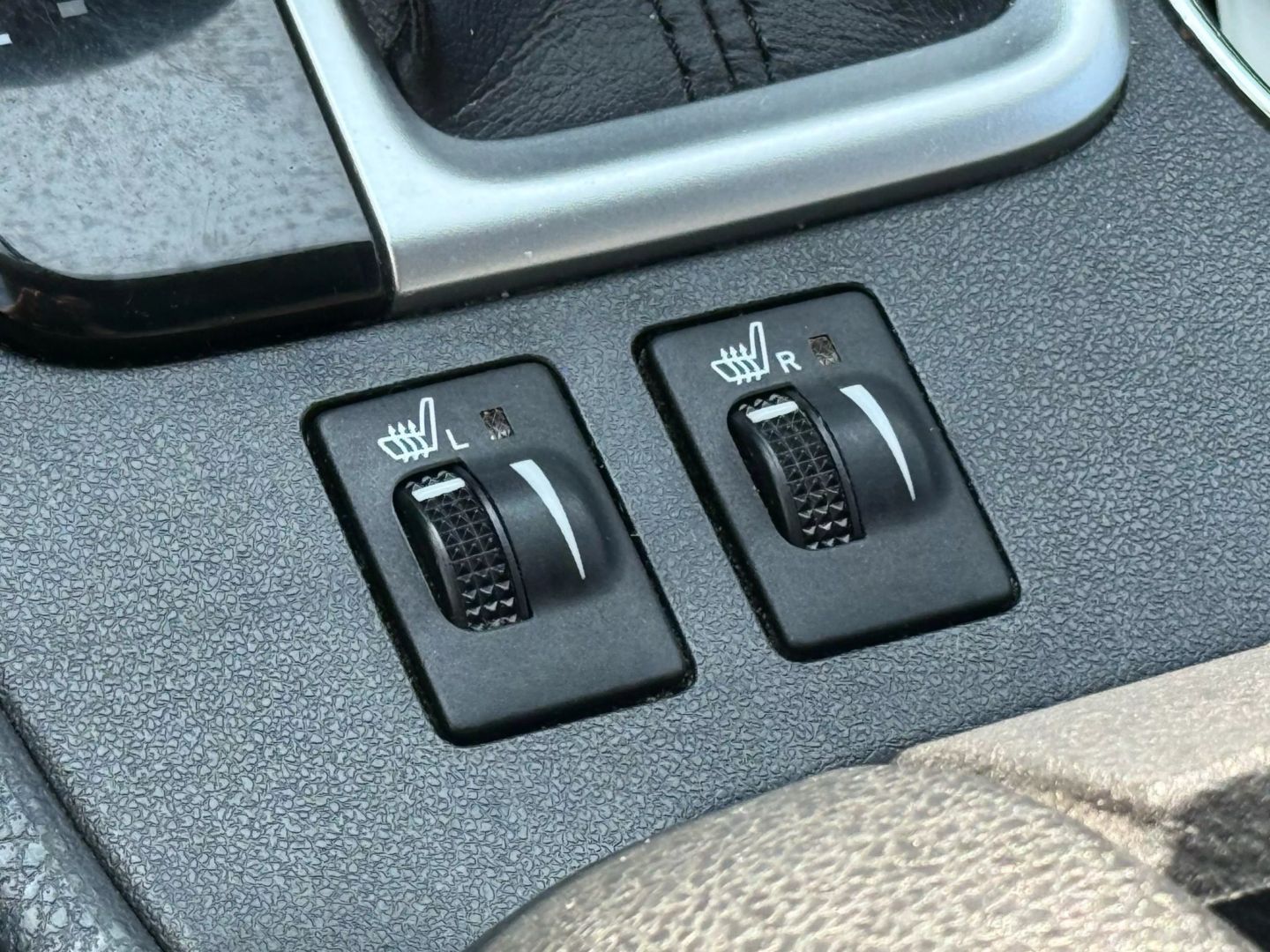 2019 Toyota Highlander - Image 42