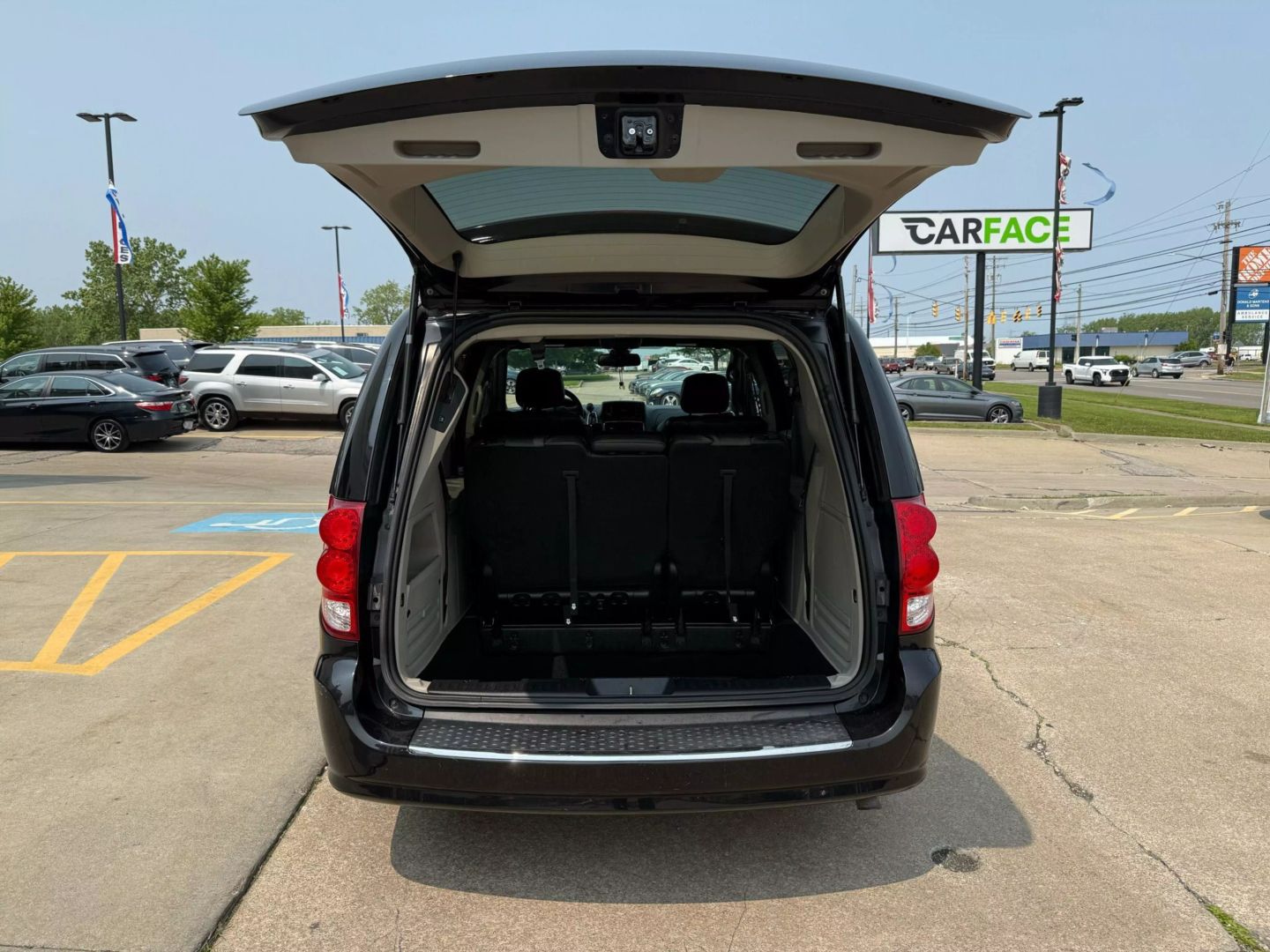2019 Dodge Grand Caravan Passenger - Image 9
