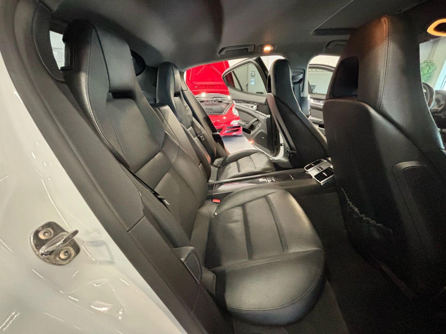 2014 Porsche Panamera S E-hybrid Sedan 4d - Image 15