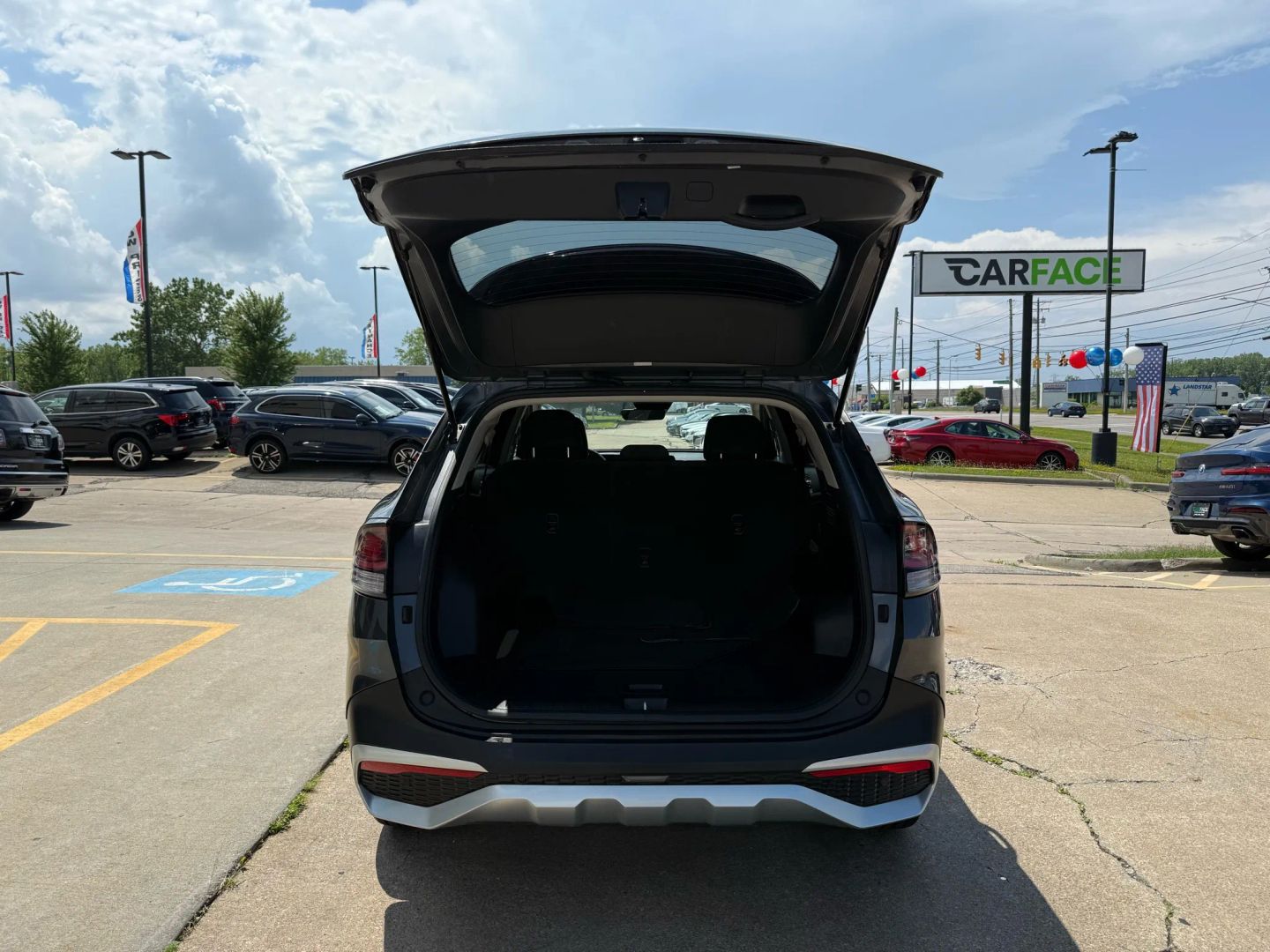 2023 Kia Sportage - Image 12