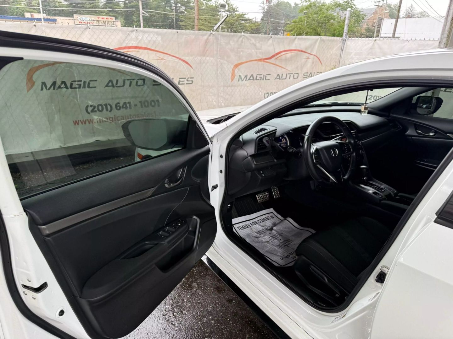 2018 Honda Civic - Image 14