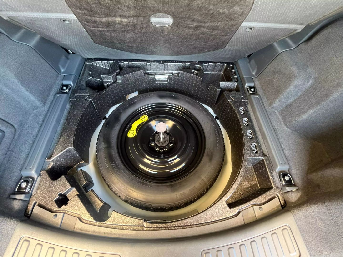 2019 Land Rover Discovery Sport  Vin: Salcp2fxxkh810080 Stock Id: 810080 - Image 27
