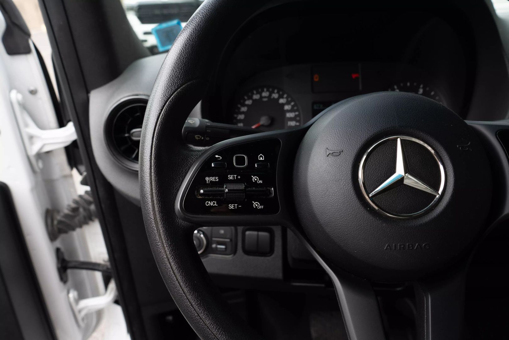 2021 Mercedes-benz Sprinter 2500 Crew - Image 38