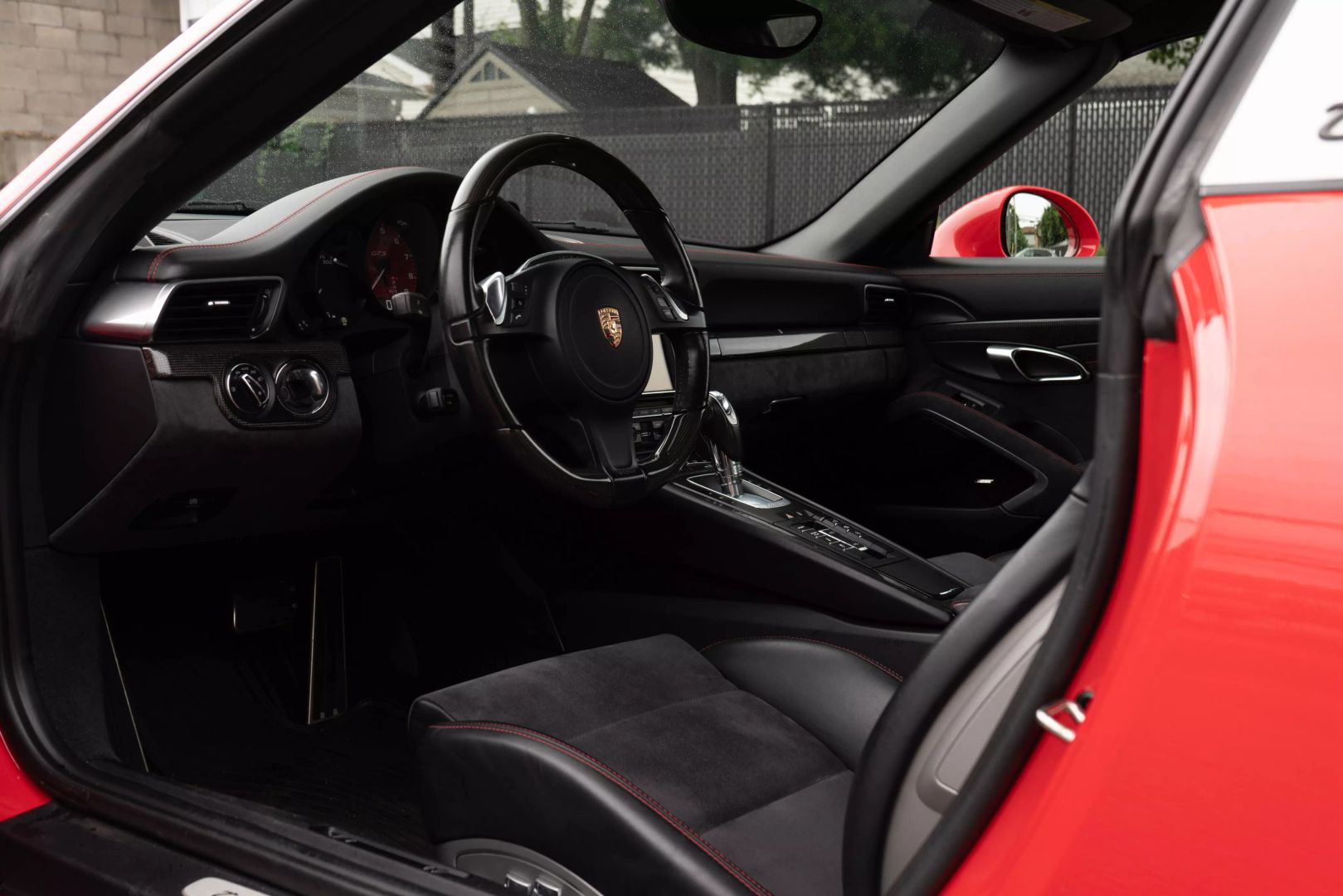 2016 Porsche 911 - Image 47