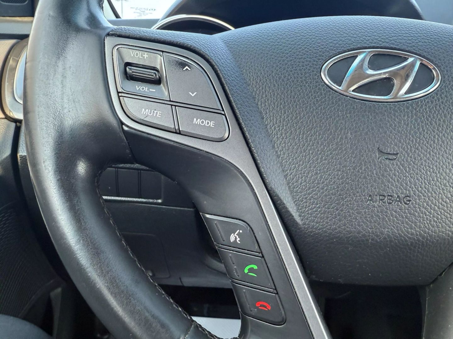 2013 Hyundai Santa Fe Sport - Image 32