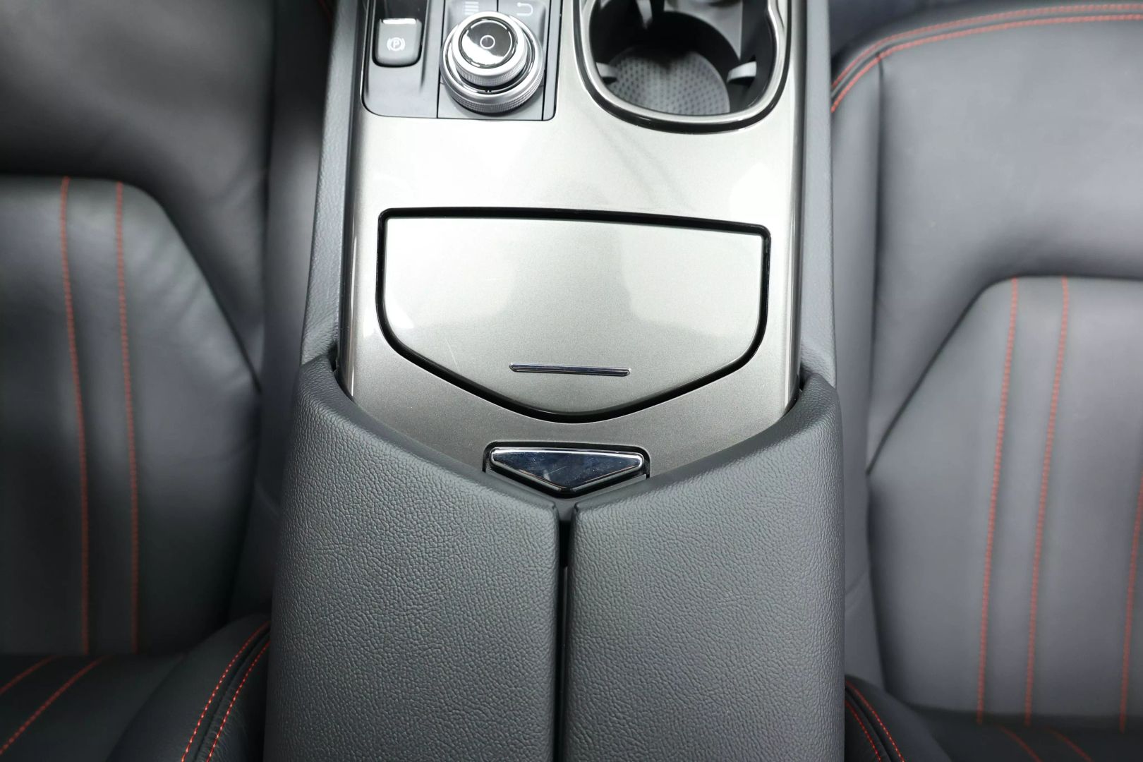 2020 Maserati Ghibli - Image 40