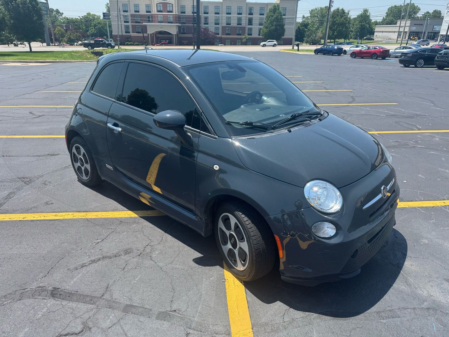 2016 Fiat 500e Base
