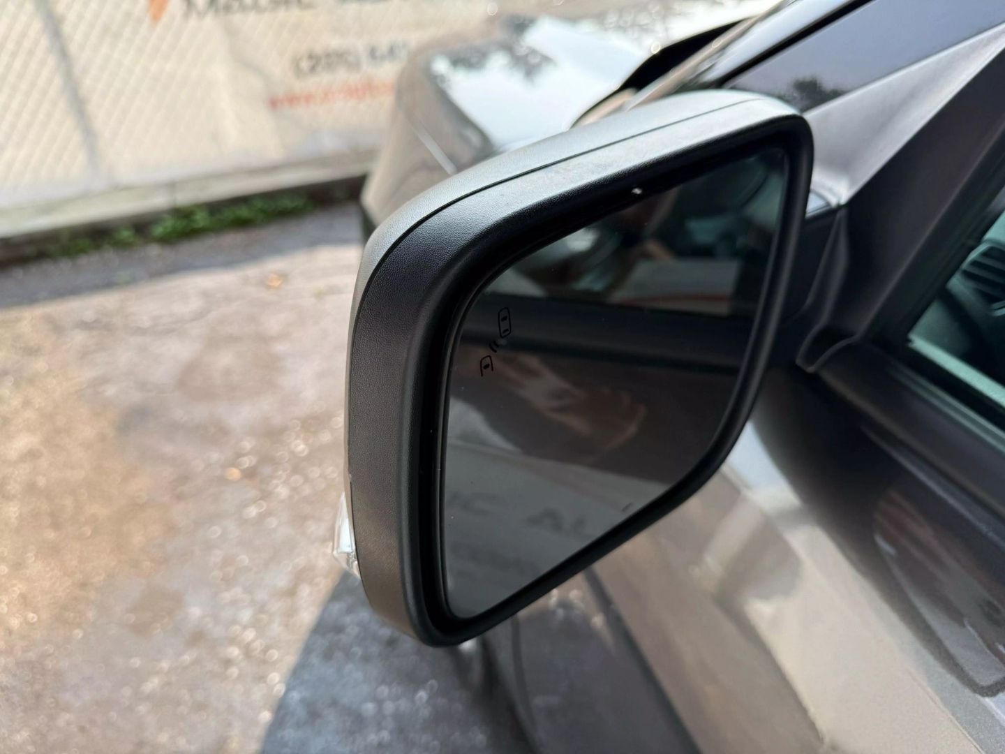 2019 Ford Explorer - Image 37