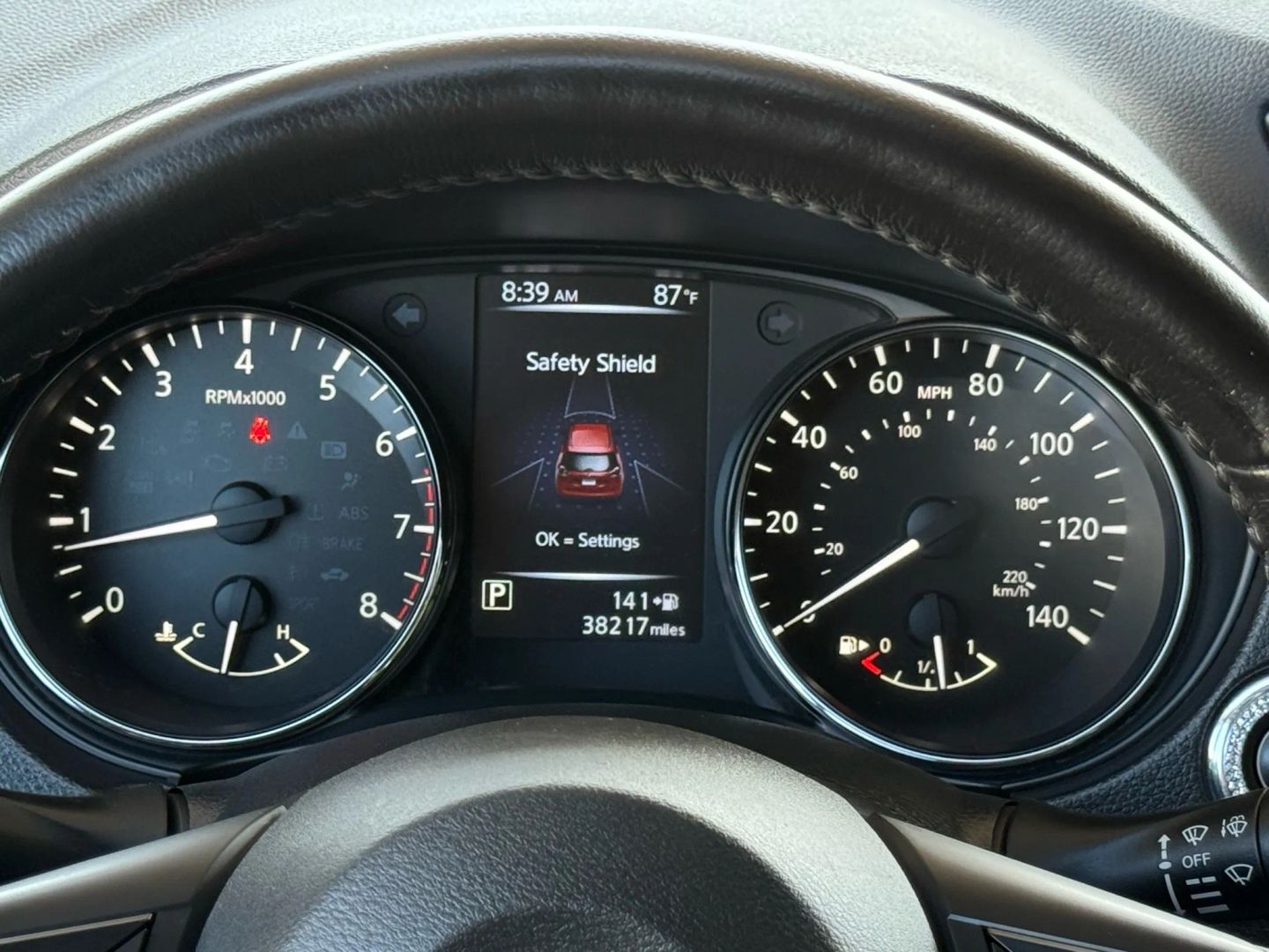 2017 Nissan Rogue - Image 36