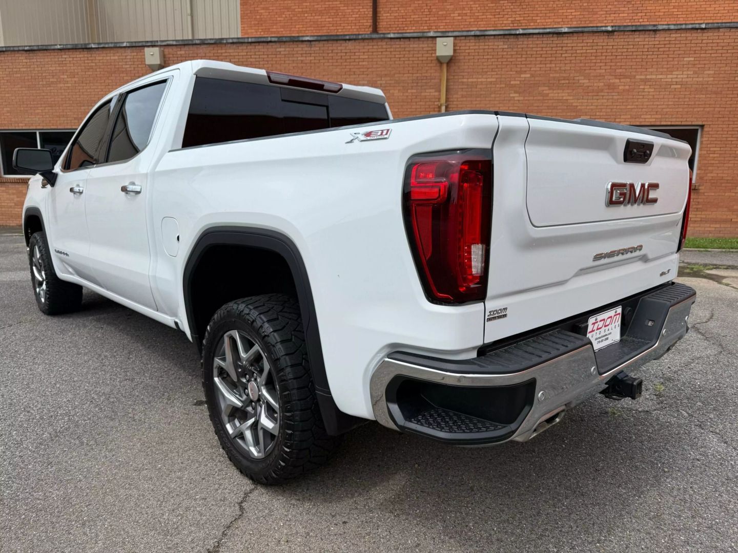 2024 Gmc Sierra 1500 Crew Cab - Image 5