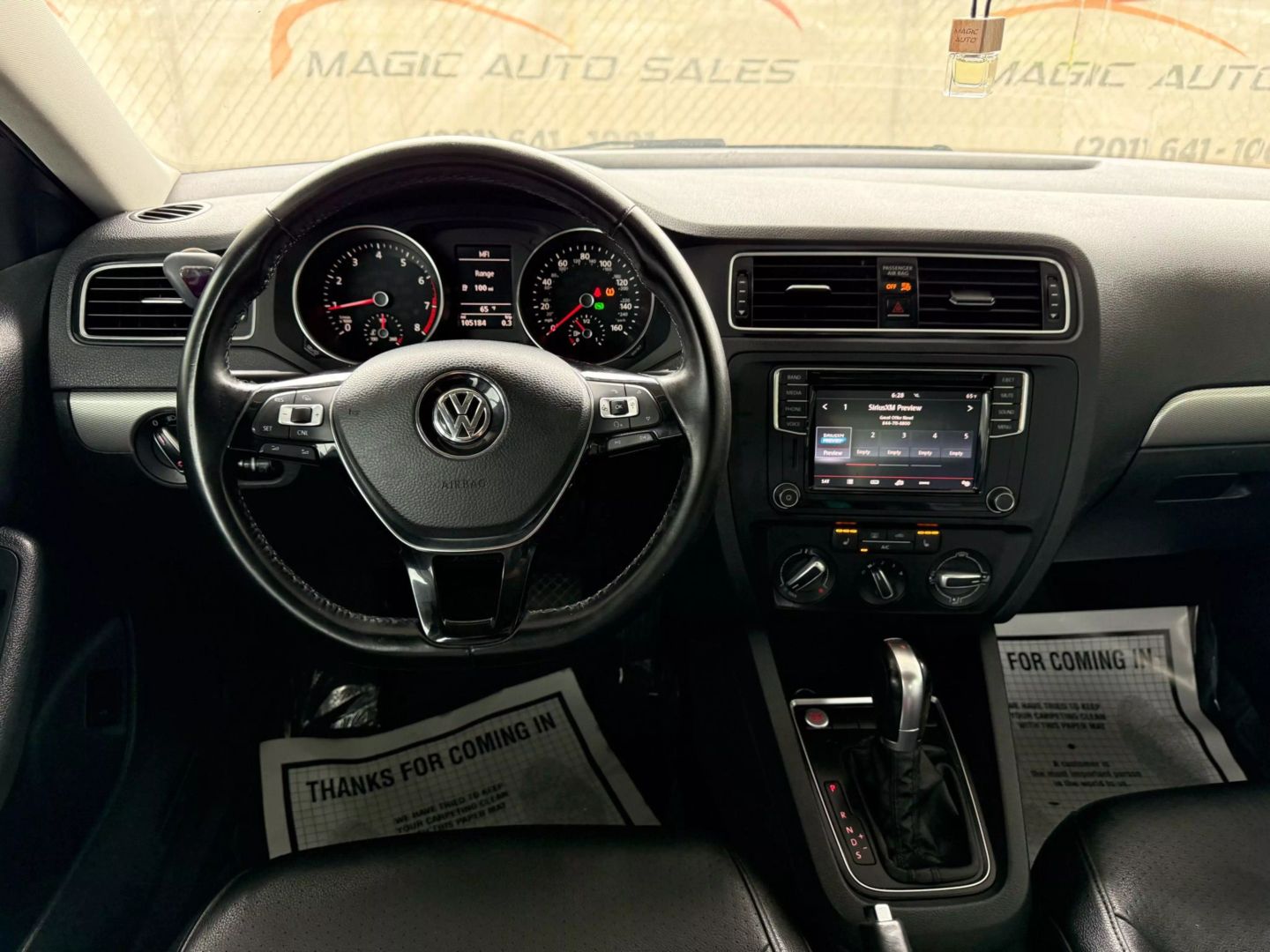 2017 Volkswagen Jetta - Image 31