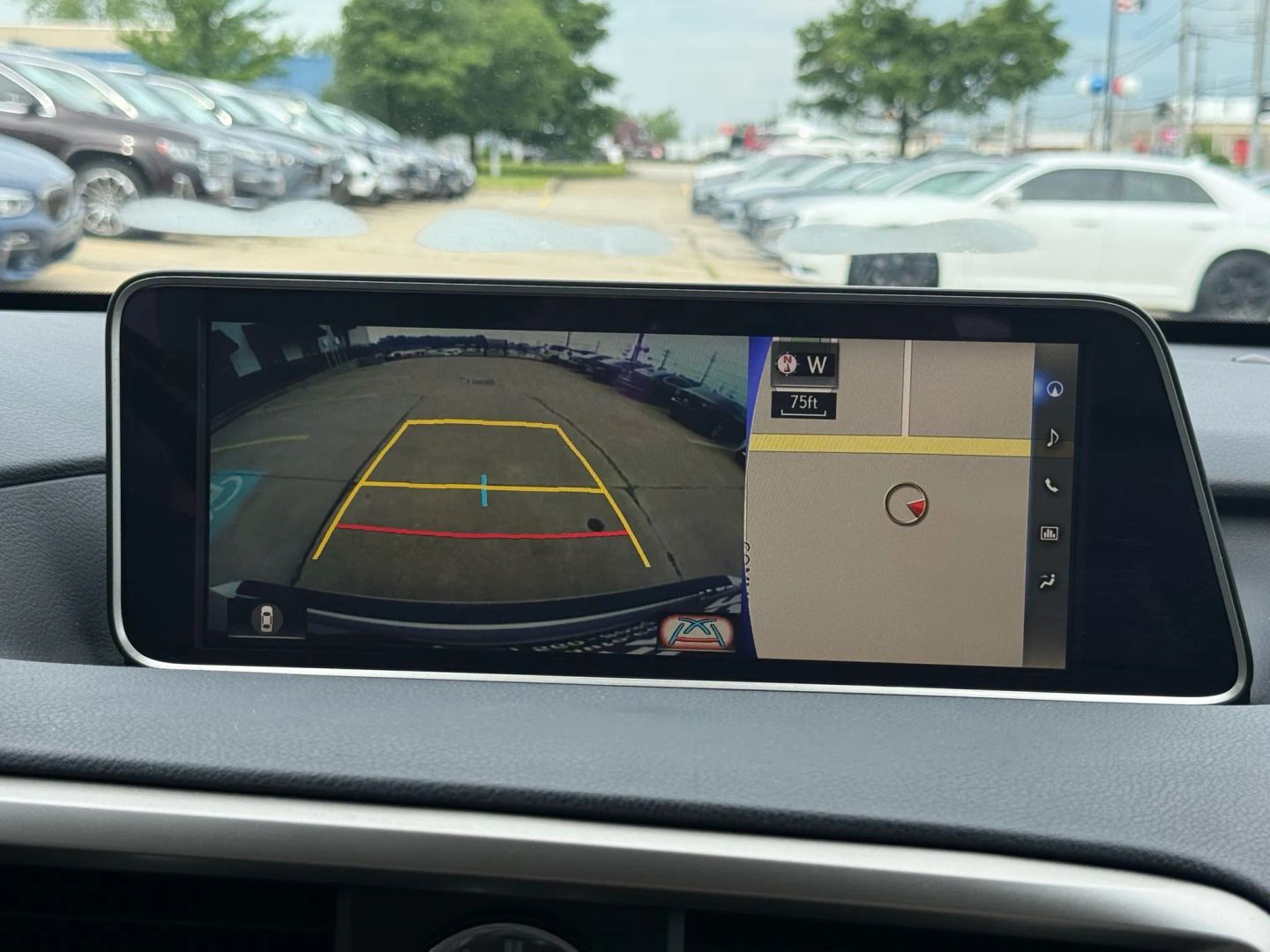 2019 Lexus Rx - Image 40