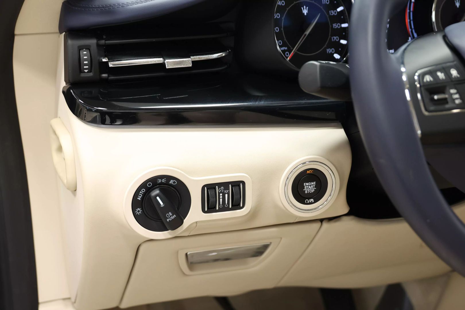 2021 Maserati Quattroporte - Image 19