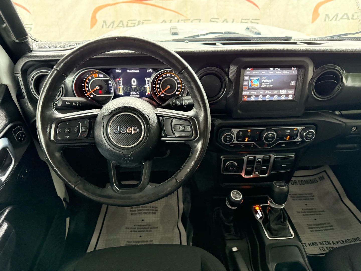 2021 Jeep Wrangler Unlimited - Image 32