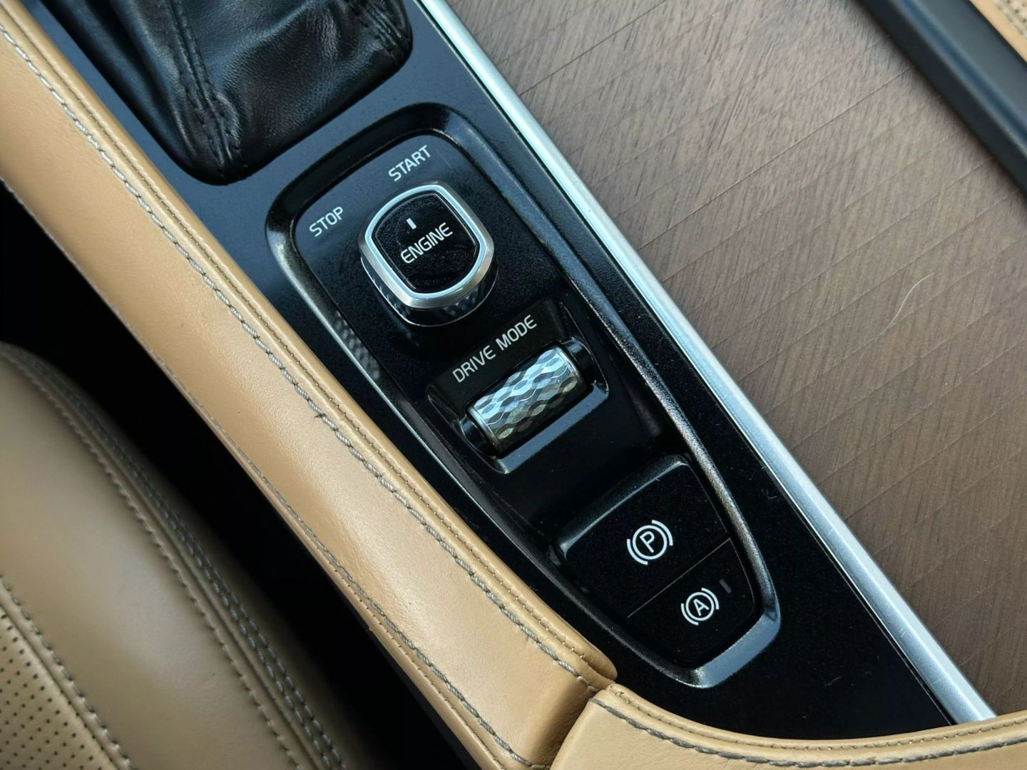 2017 Volvo Xc90 - Image 45