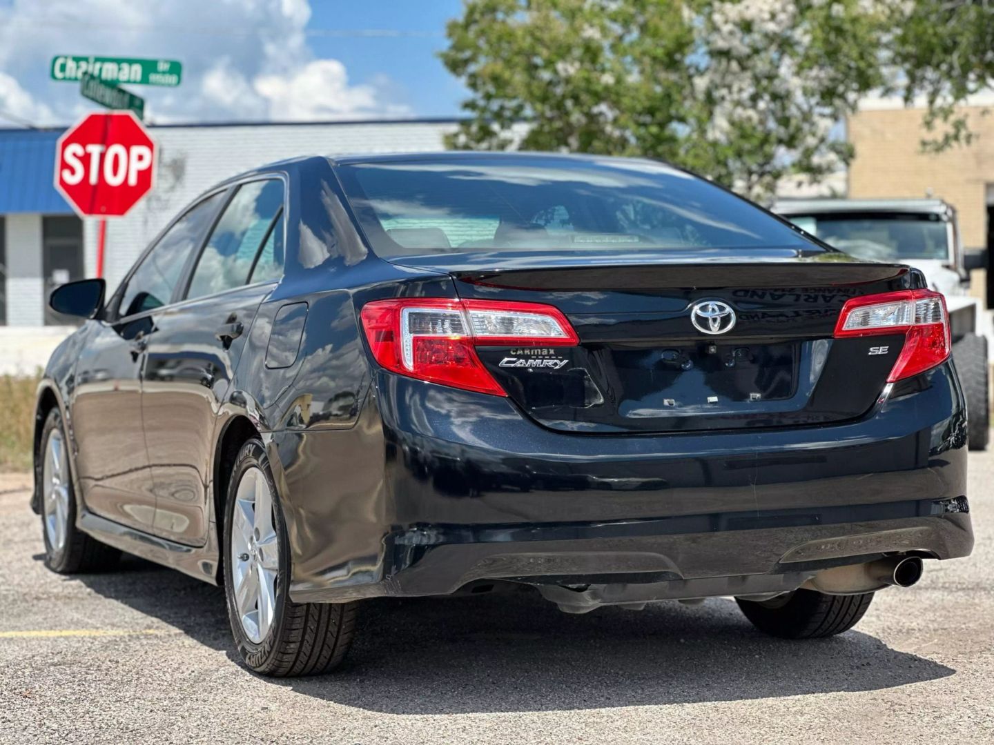 2014 Toyota Camry - Image 4