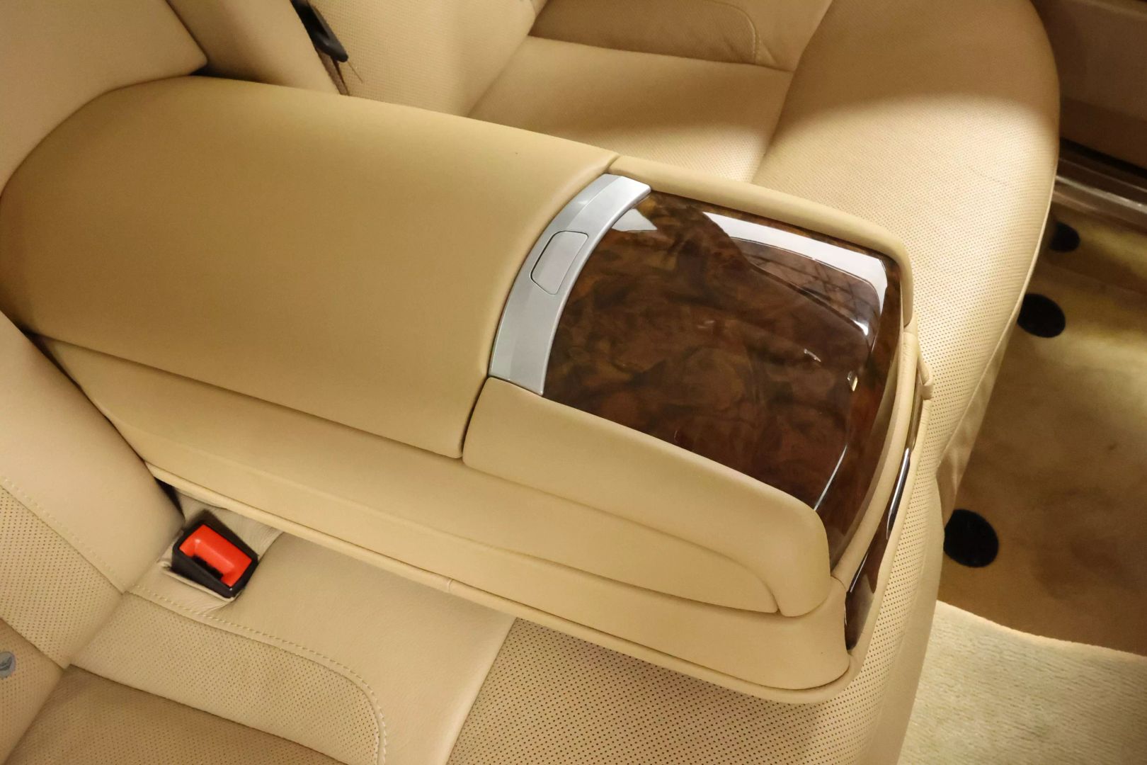 2010 Rolls-royce Ghost - Image 64