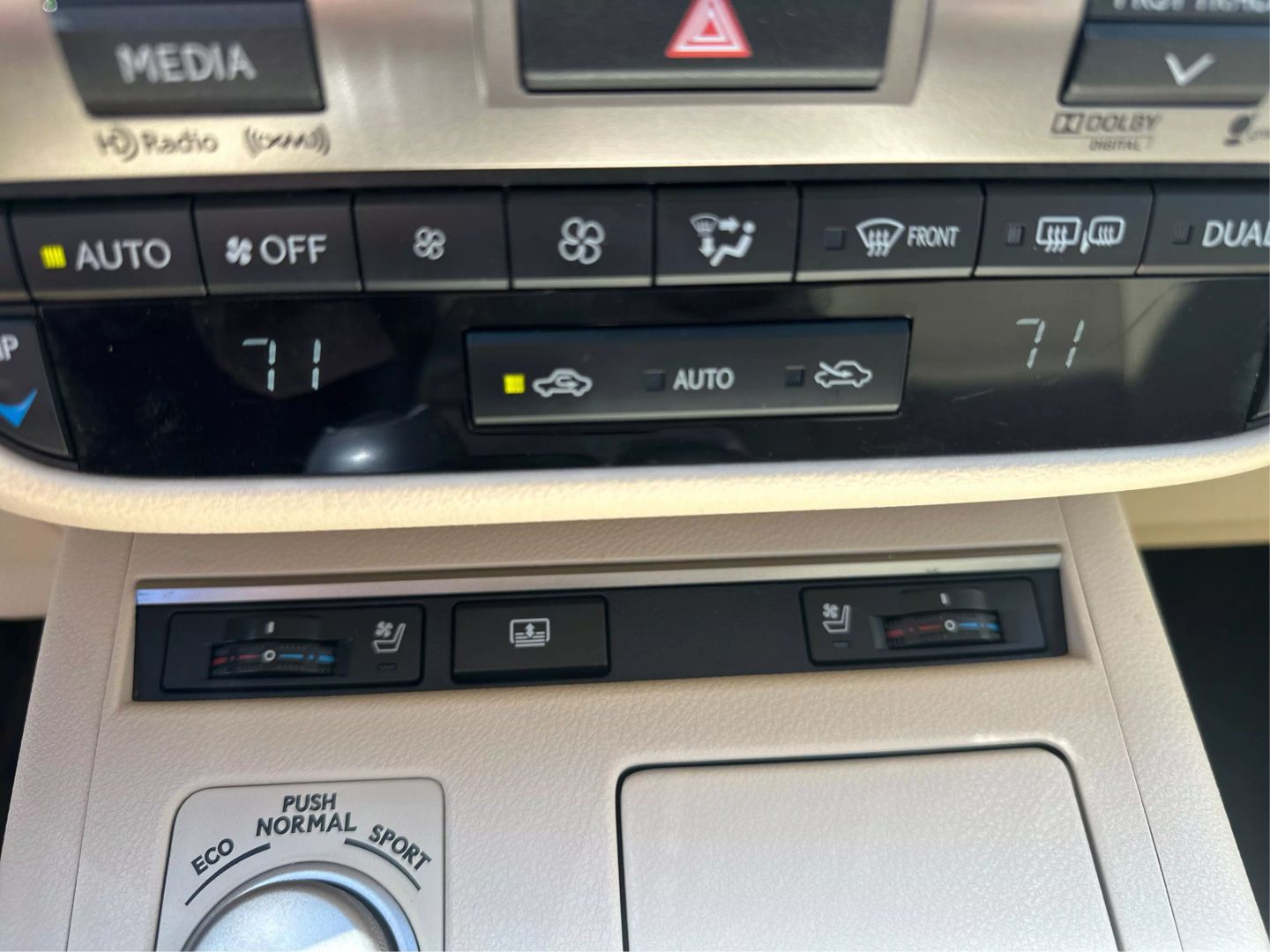 2013 LEXUS ES SEDAN 4-CYL, HYBRID, 2.5 LITER ES 300H SEDAN 4D