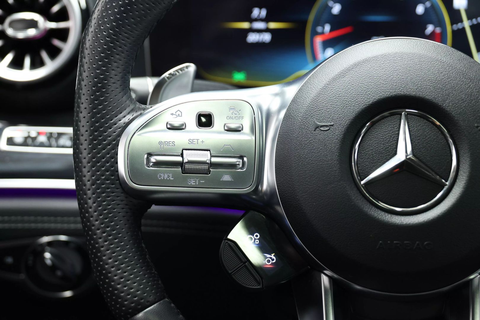 2019 Mercedes-benz Mercedes-amg Gt - Image 24