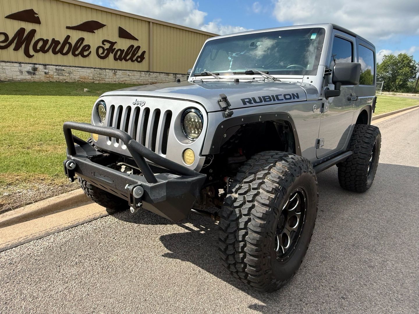 2013 Jeep Wrangler - Image 12
