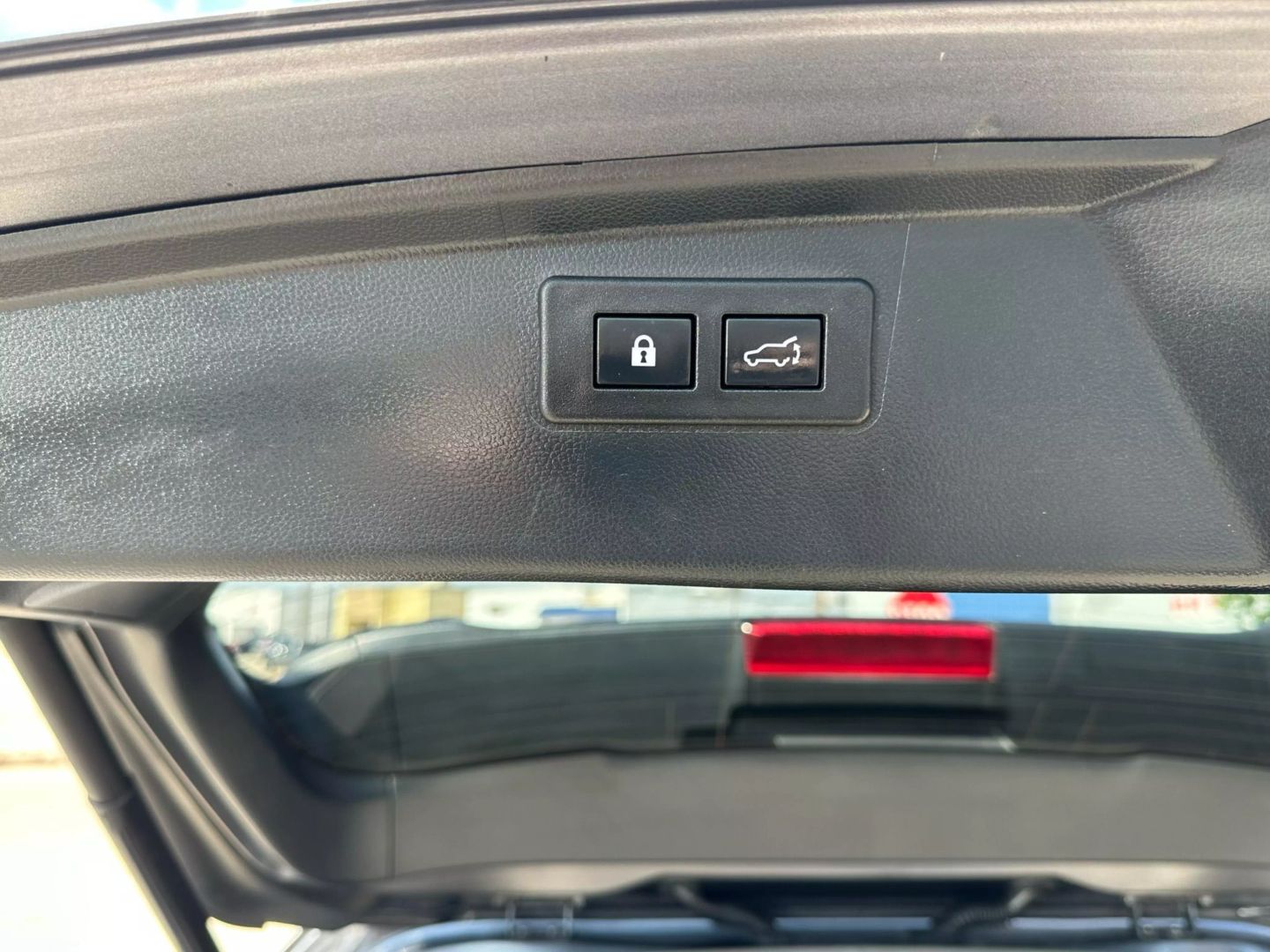 2021 Subaru Outback - Image 26